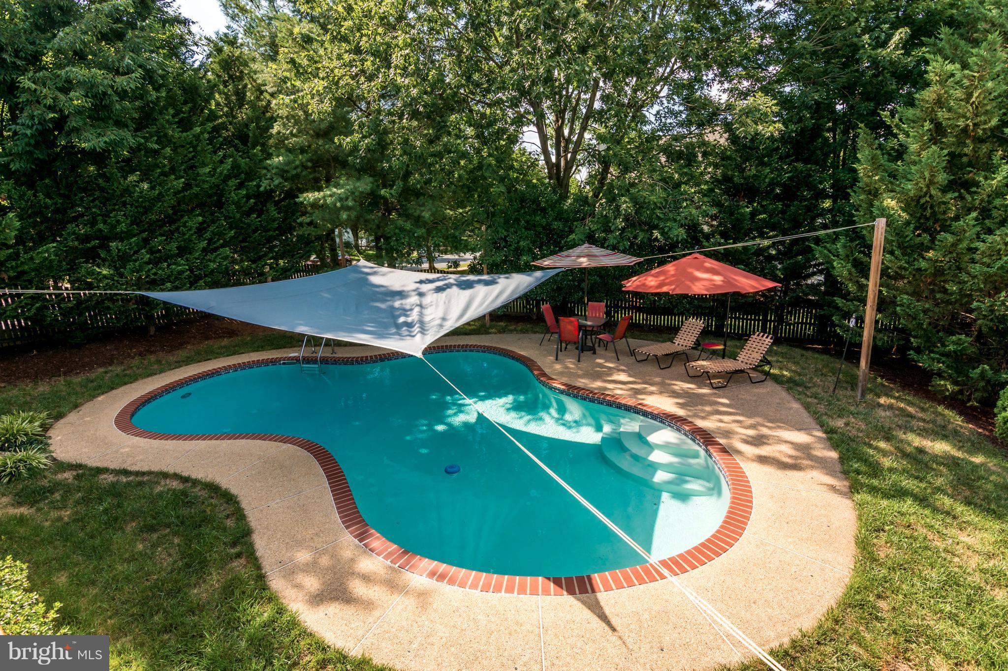 CHAPMAN FARM AT CROFTON - Residential