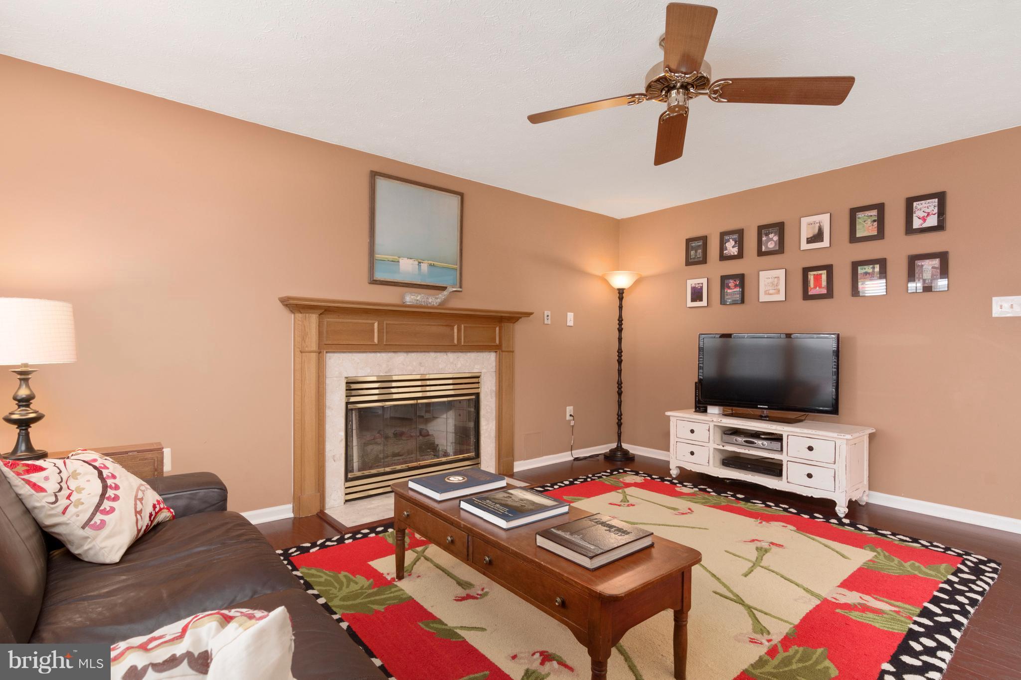 CHAPMAN FARM AT CROFTON - Residential