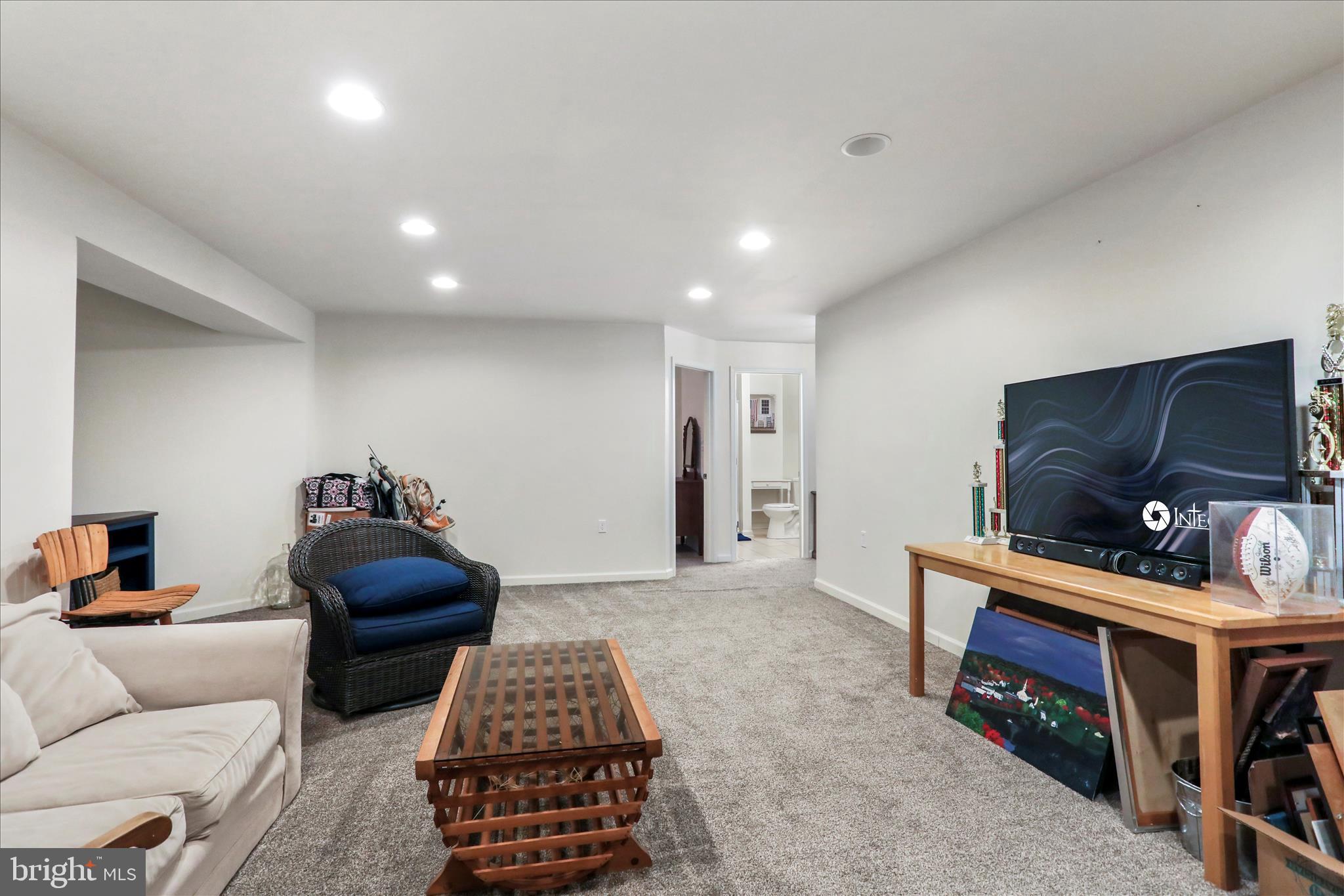 HUNTFIELD - Residential