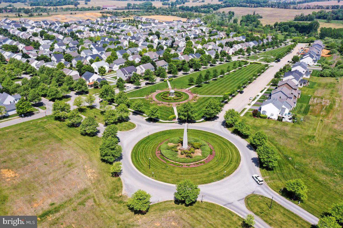 HUNTFIELD - Residential