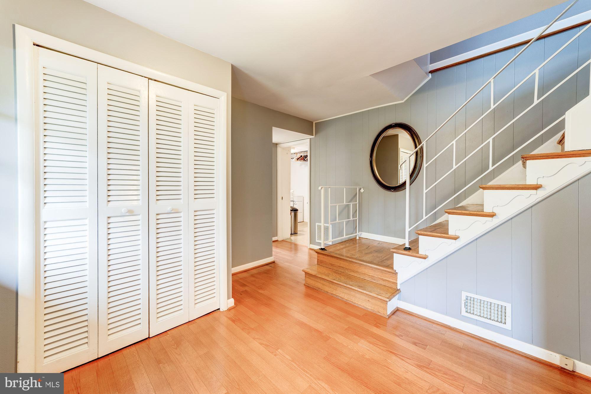 SLEEPY HOLLOW WOODS - Residential