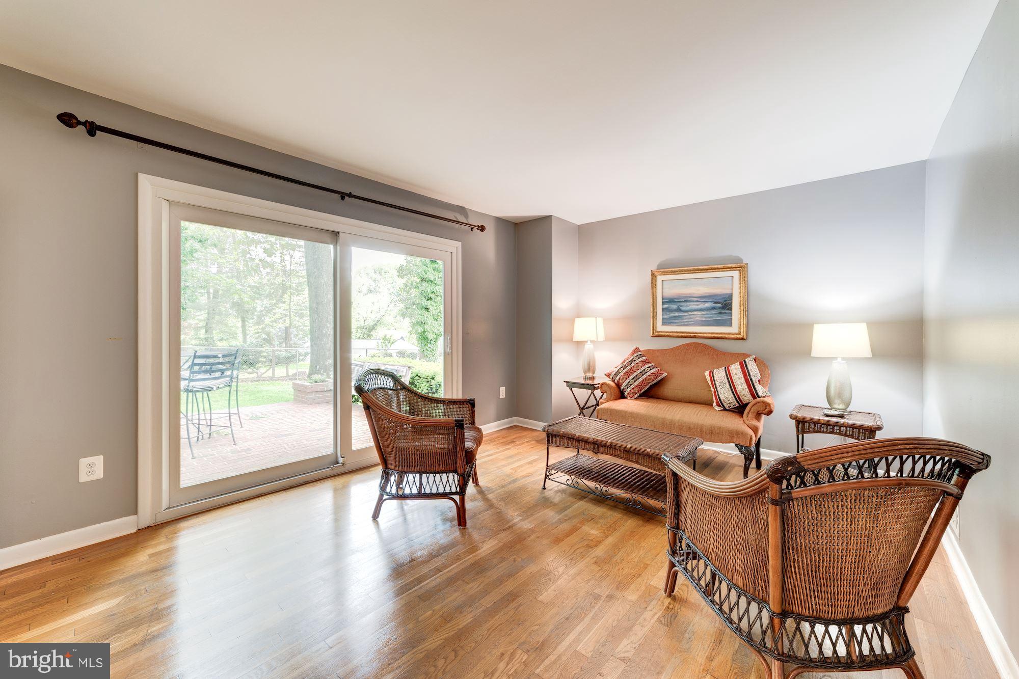 SLEEPY HOLLOW WOODS - Residential