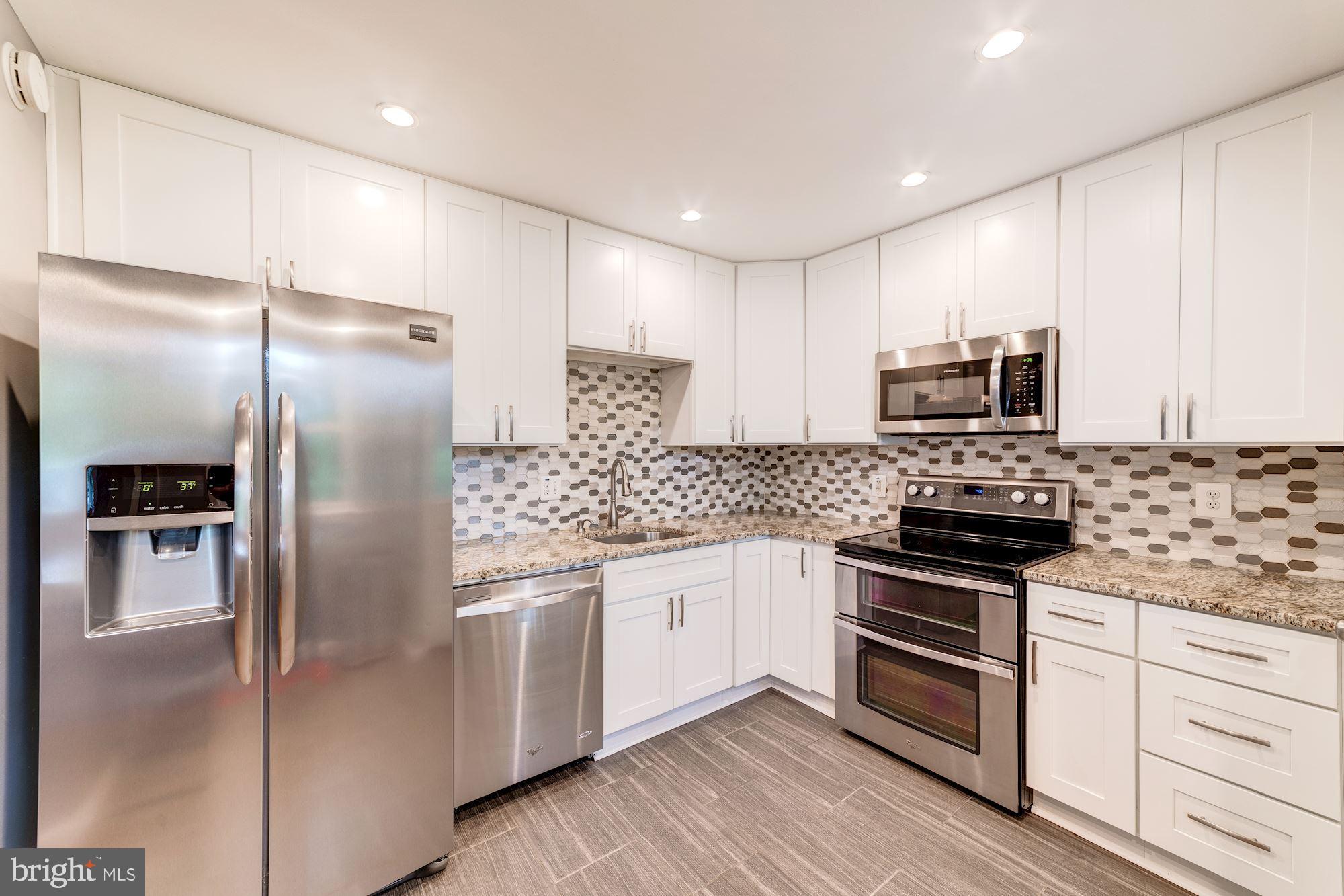 SLEEPY HOLLOW WOODS - Residential