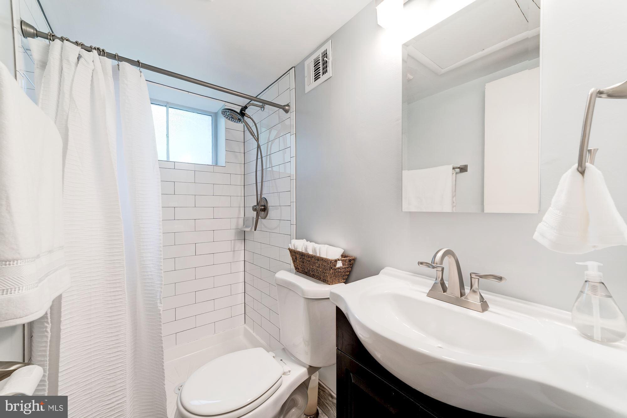 SLEEPY HOLLOW WOODS - Residential