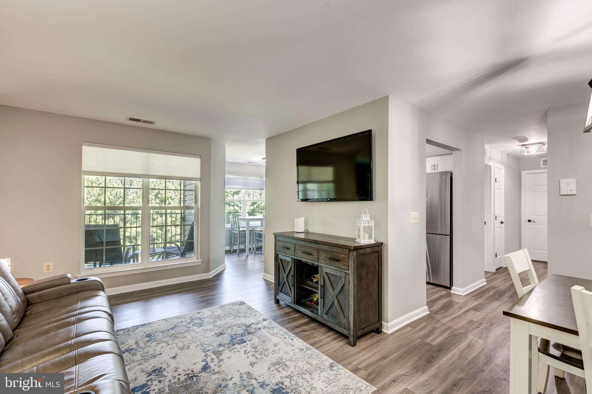 HAMPSTEAD - Residential