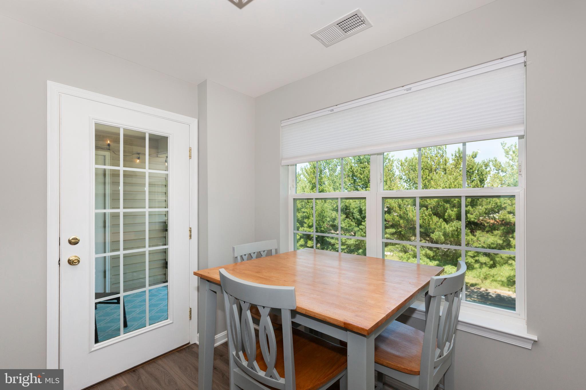 HAMPSTEAD - Residential