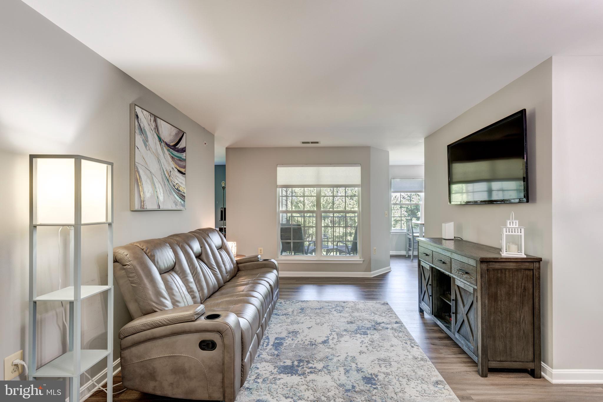 HAMPSTEAD - Residential