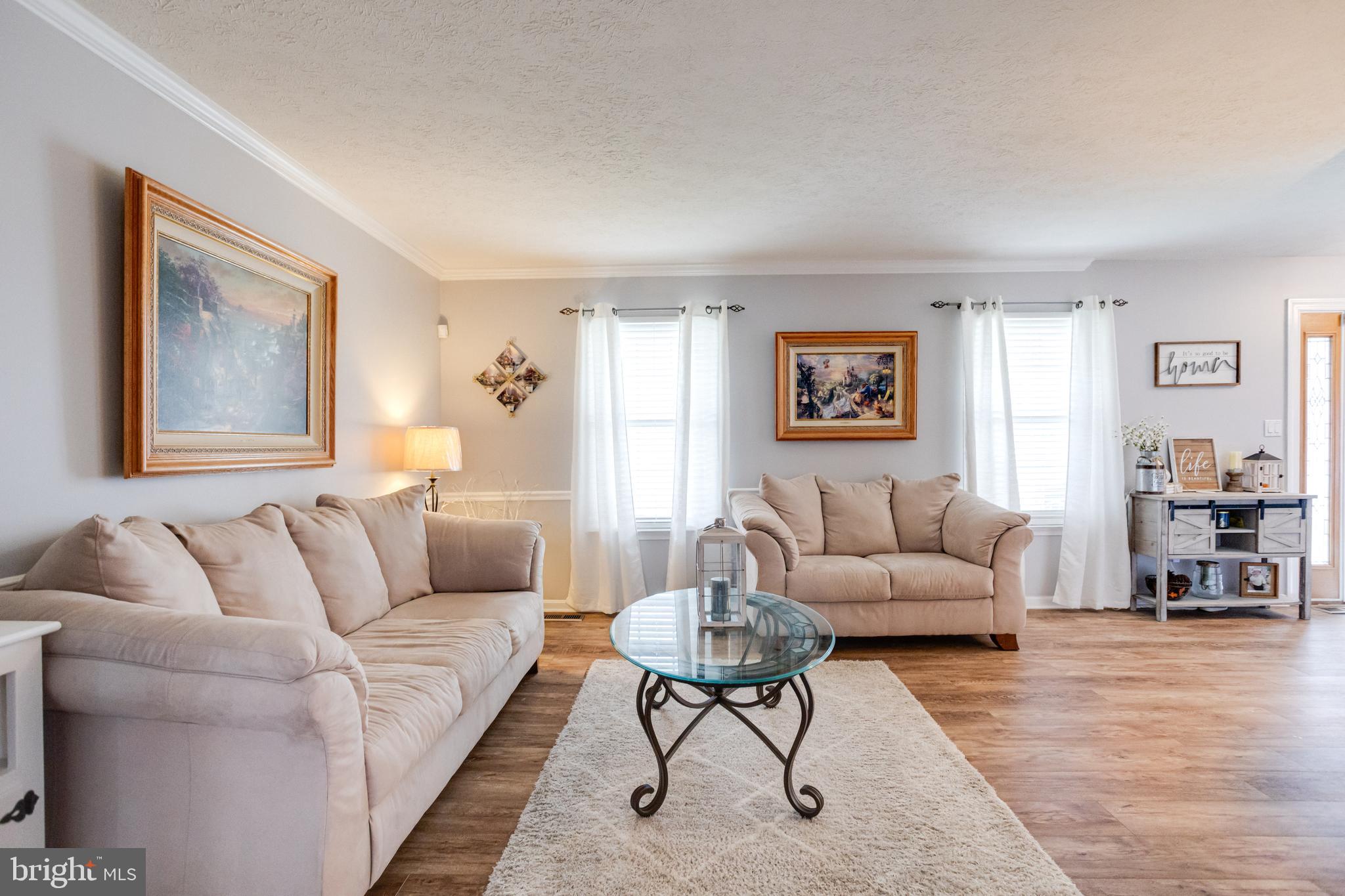 BEACHWOOD ESTATES - Residential