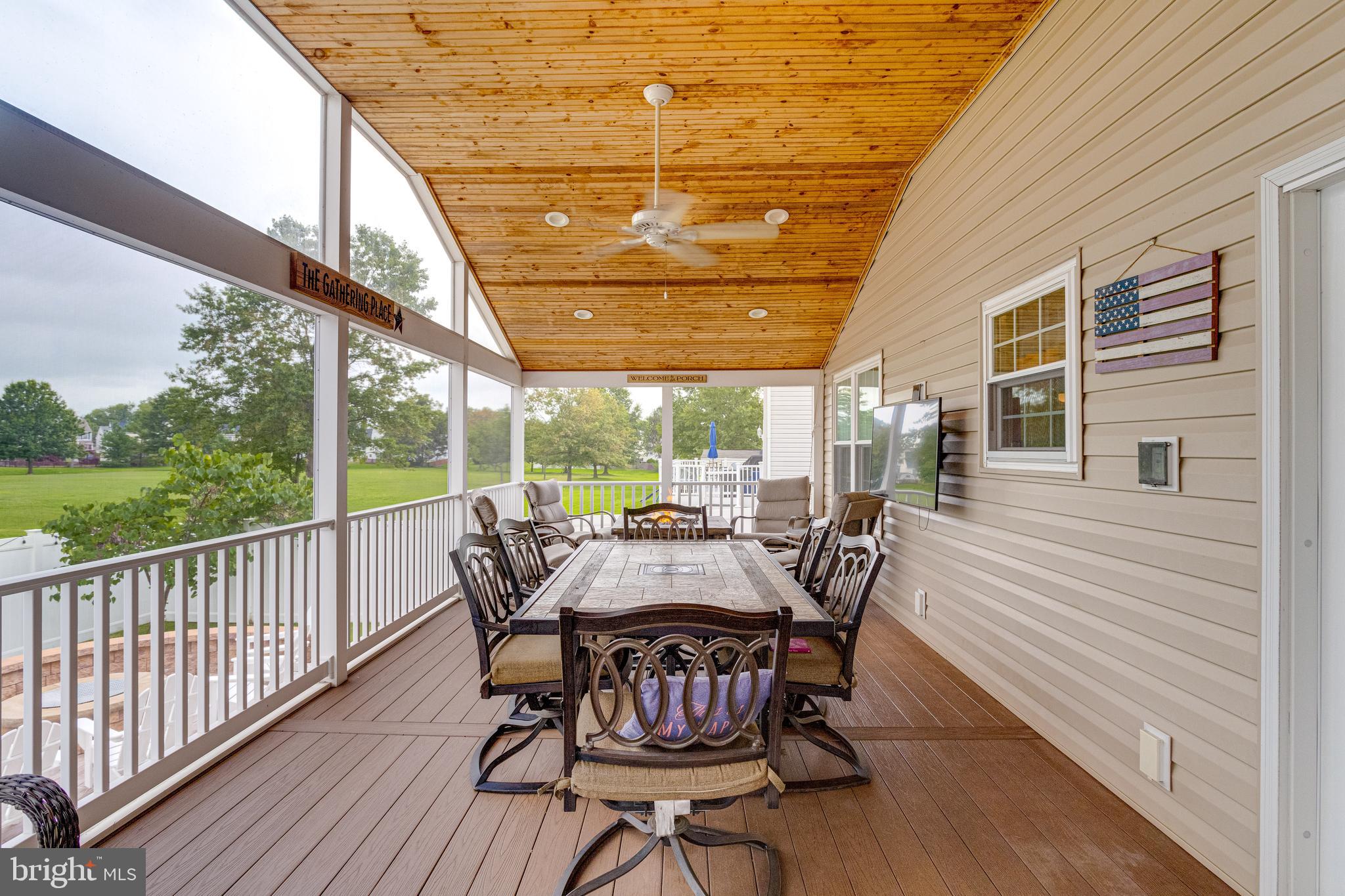 BEACHWOOD ESTATES - Residential