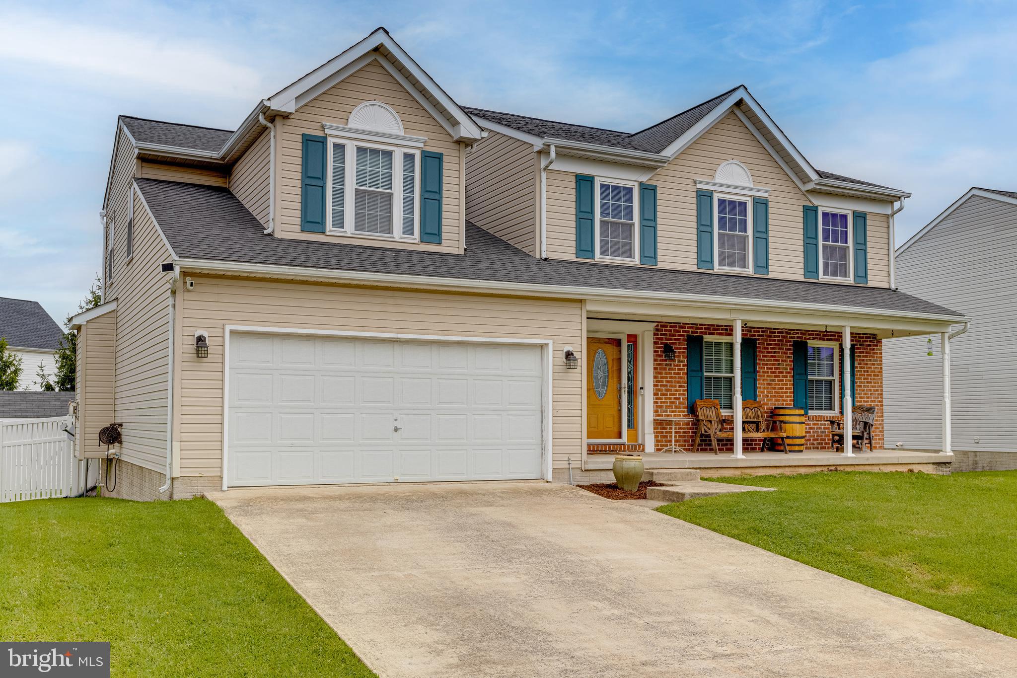 BEACHWOOD ESTATES - Residential