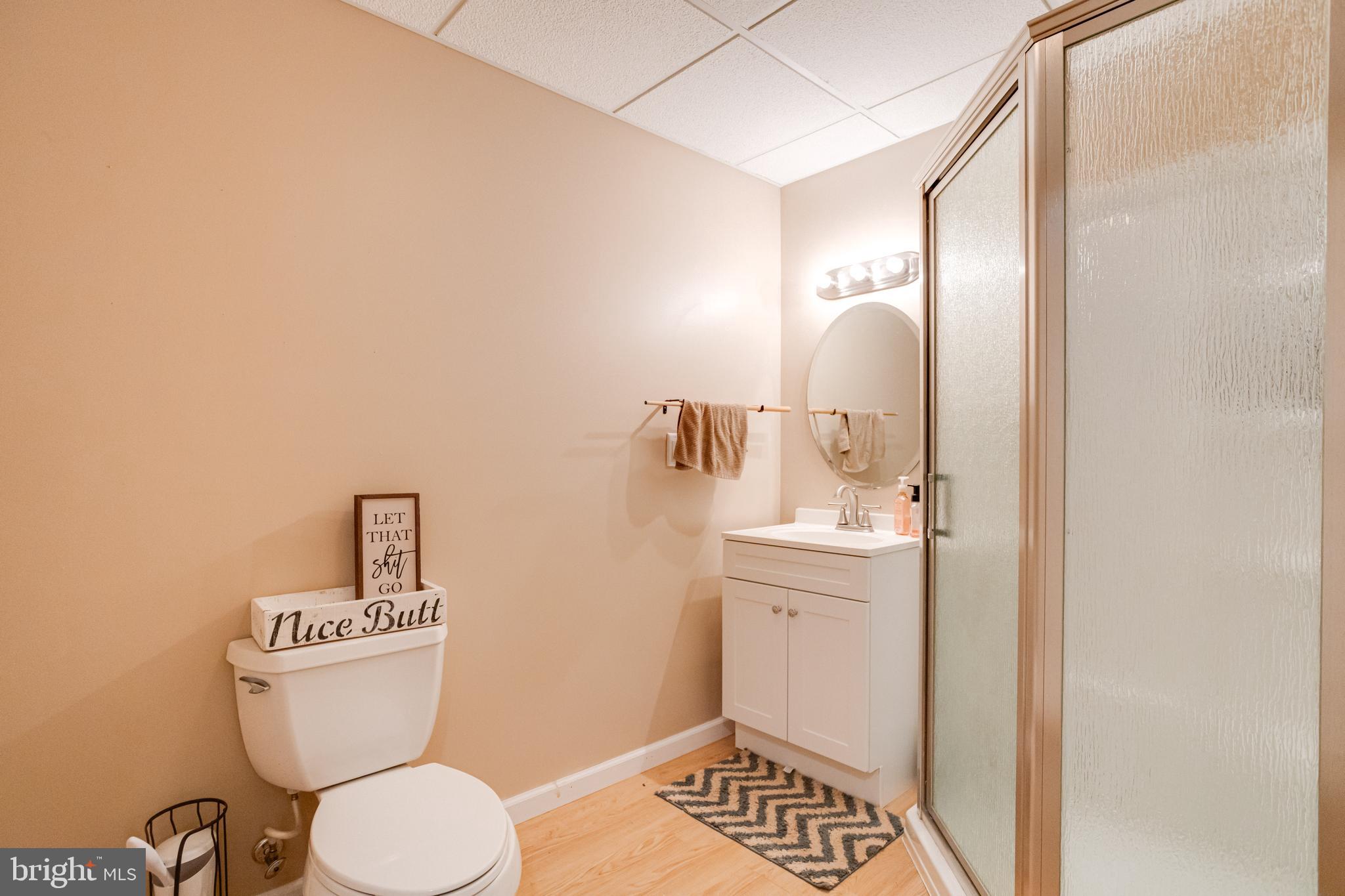 BEACHWOOD ESTATES - Residential