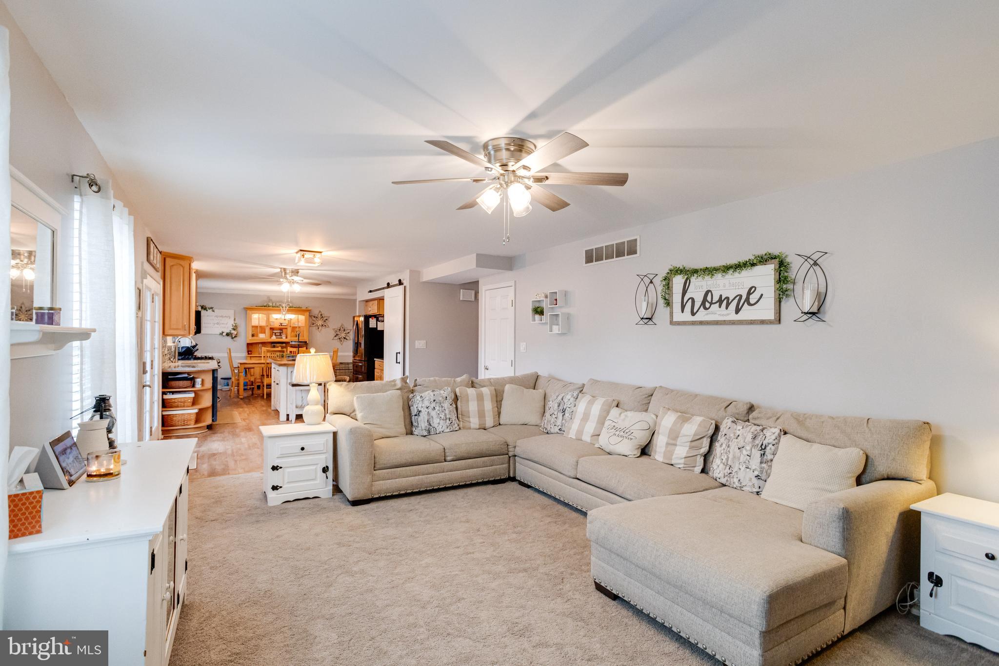 BEACHWOOD ESTATES - Residential