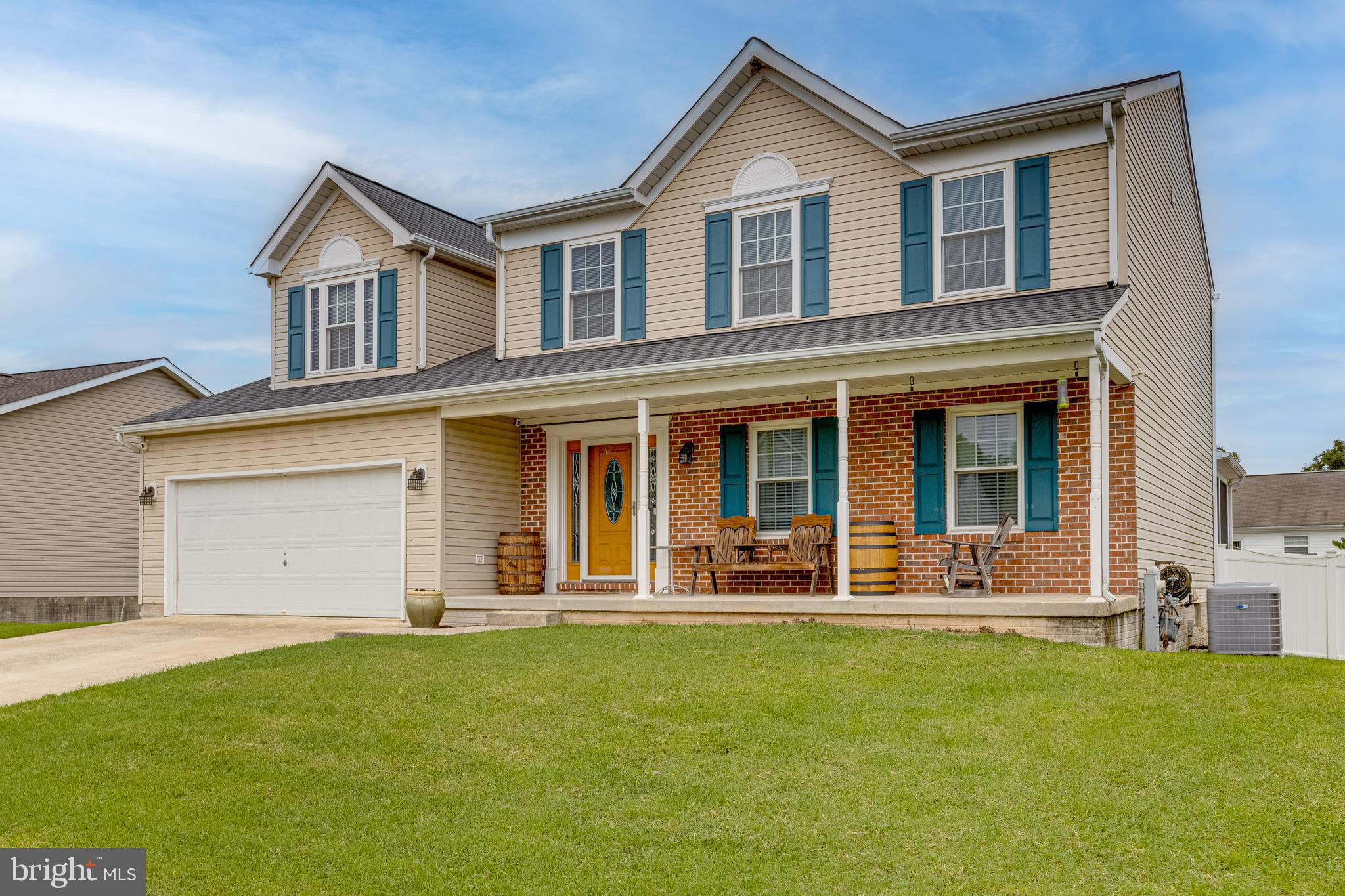 BEACHWOOD ESTATES - Residential