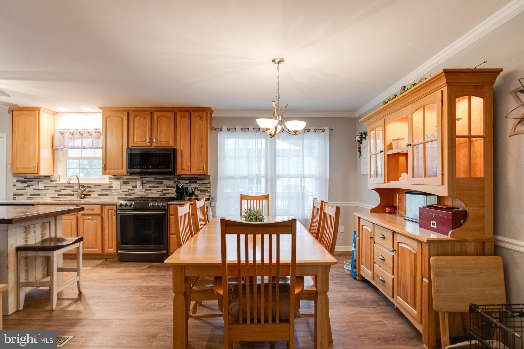 BEACHWOOD ESTATES - Residential