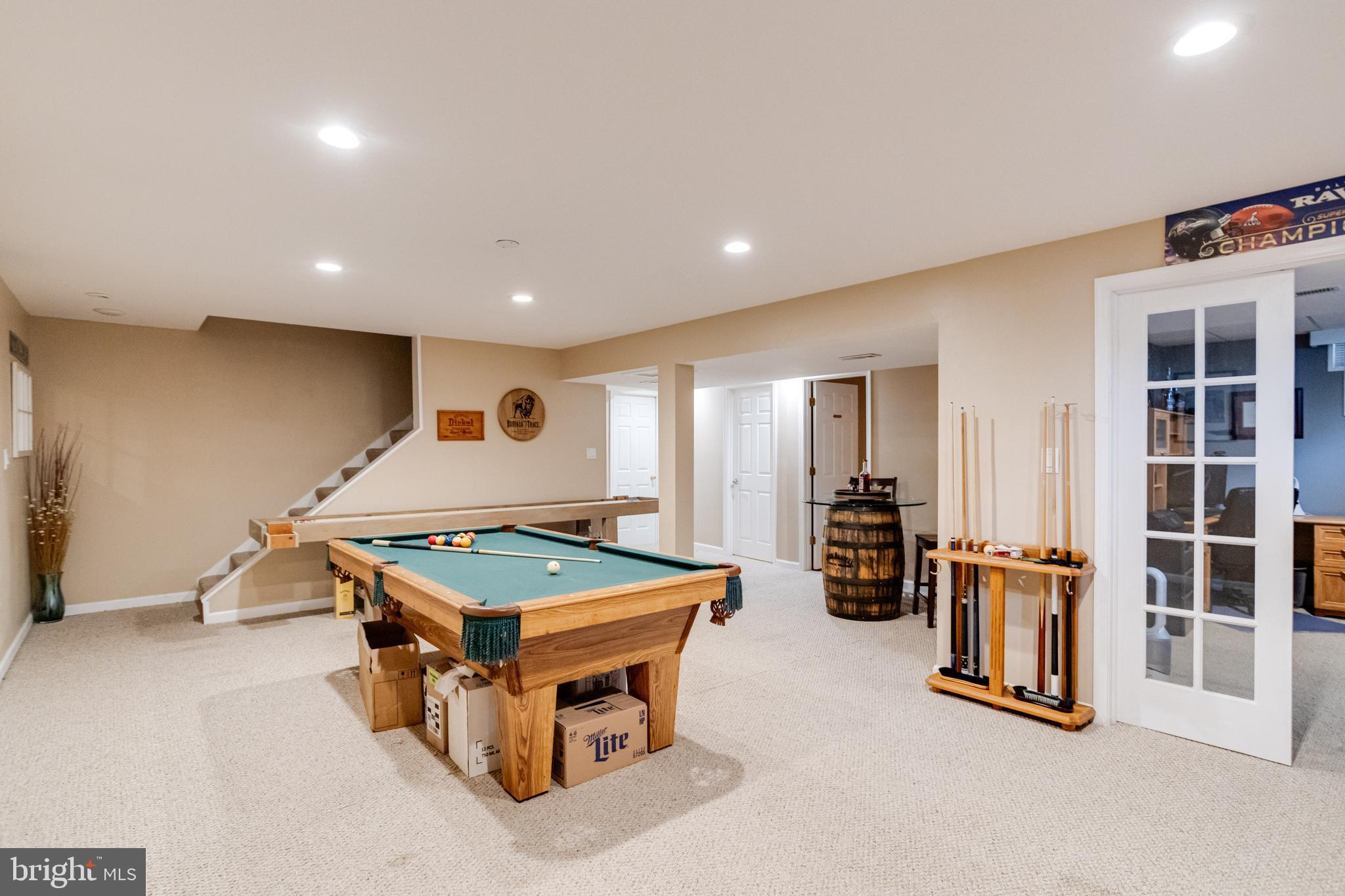 BEACHWOOD ESTATES - Residential