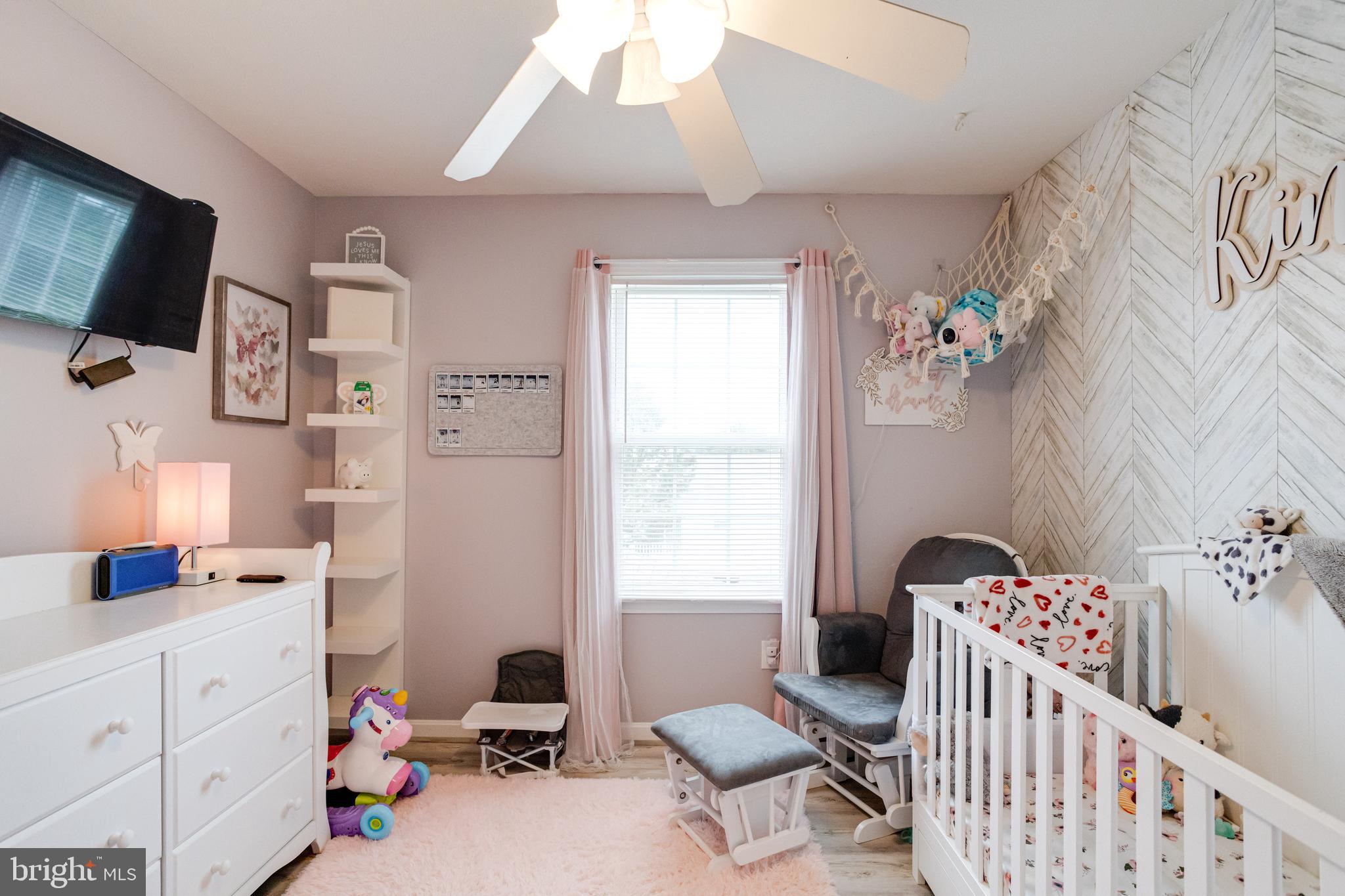 BEACHWOOD ESTATES - Residential