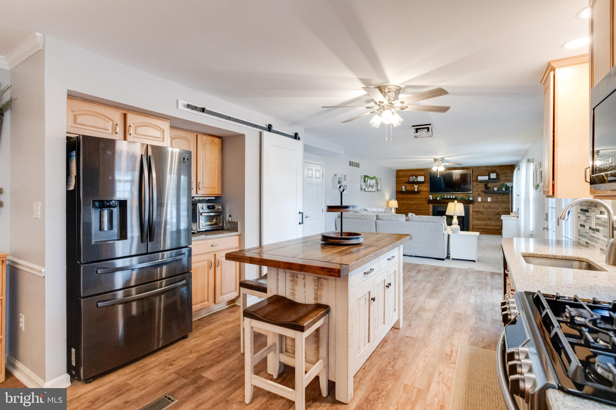 BEACHWOOD ESTATES - Residential