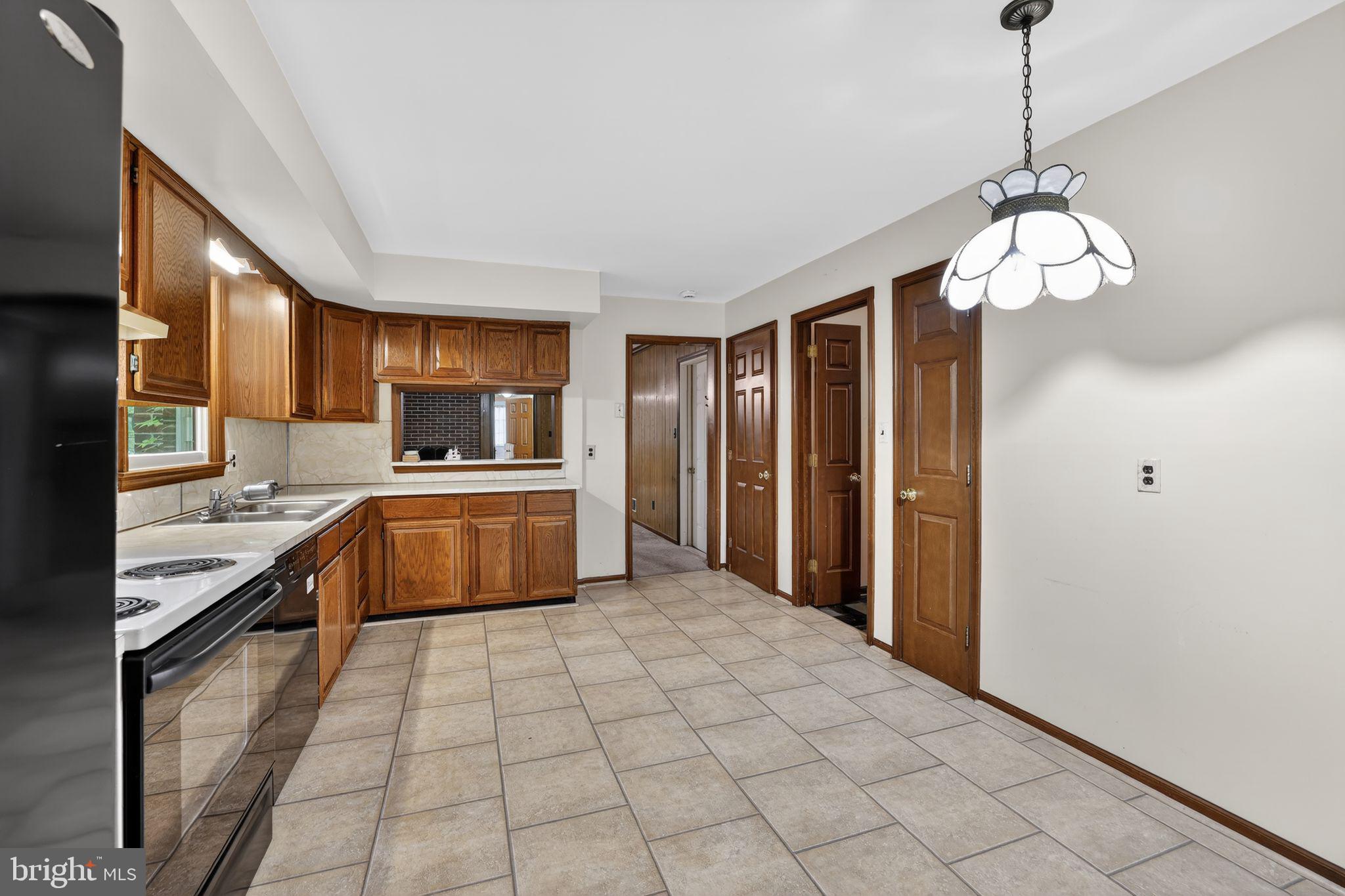 CARAVEL FARMS - Residential