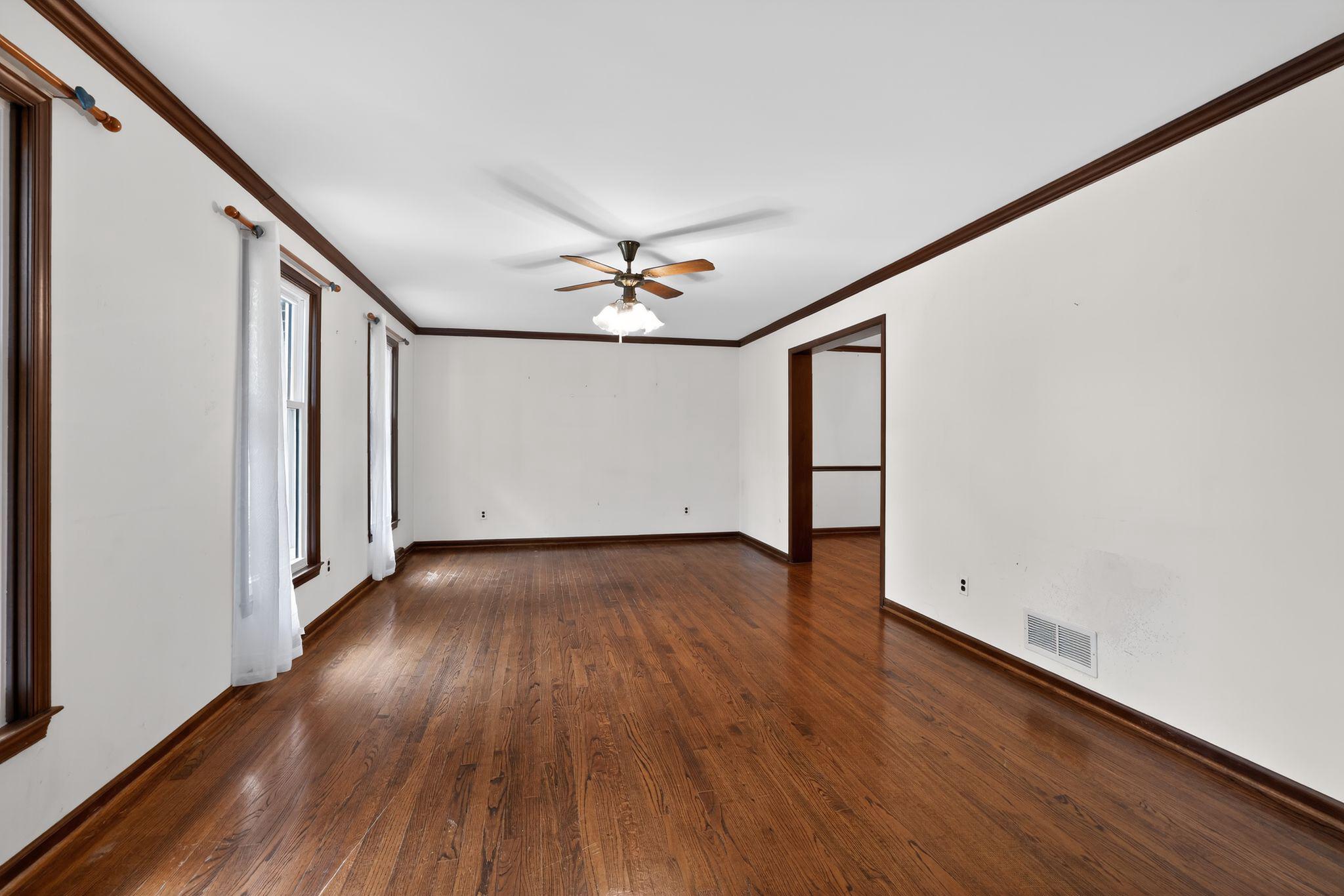 CARAVEL FARMS - Residential