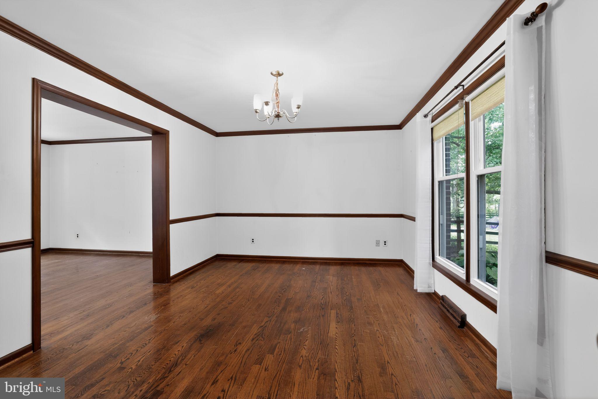 CARAVEL FARMS - Residential