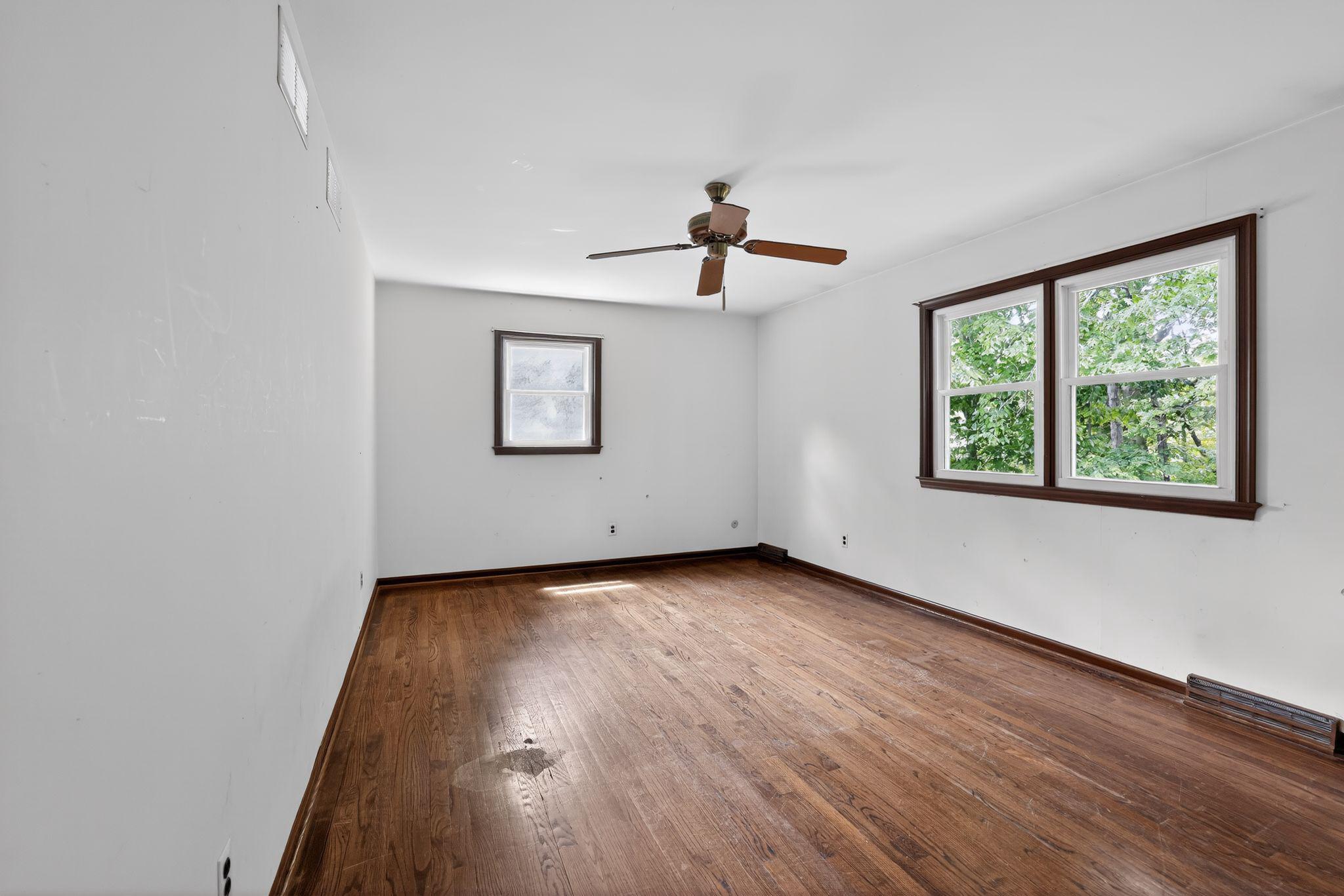 CARAVEL FARMS - Residential