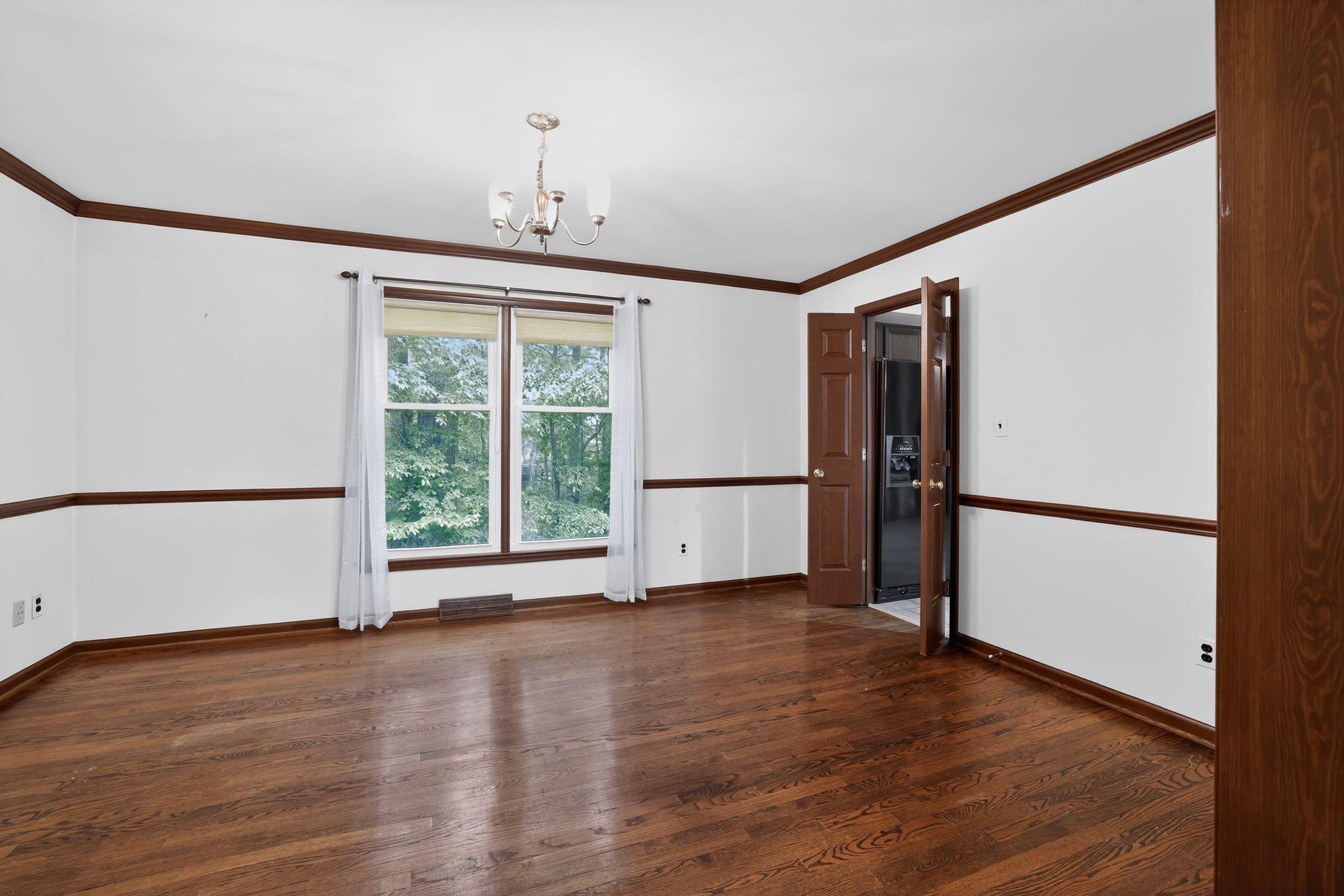 CARAVEL FARMS - Residential