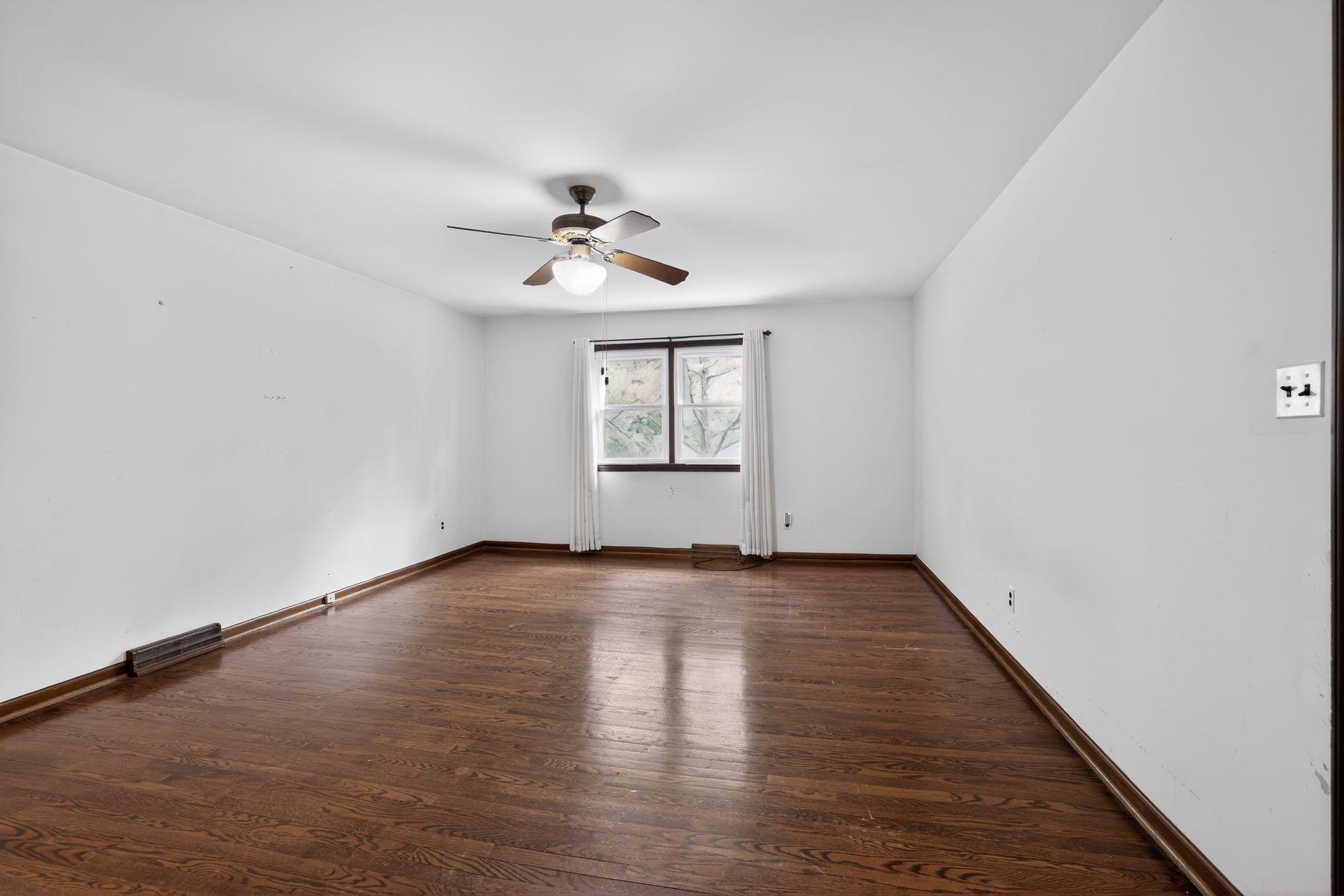 CARAVEL FARMS - Residential