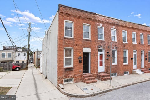 Townhouse For Sale - 1620 Marshall Street<br/> BALTIMORE, MD 21230