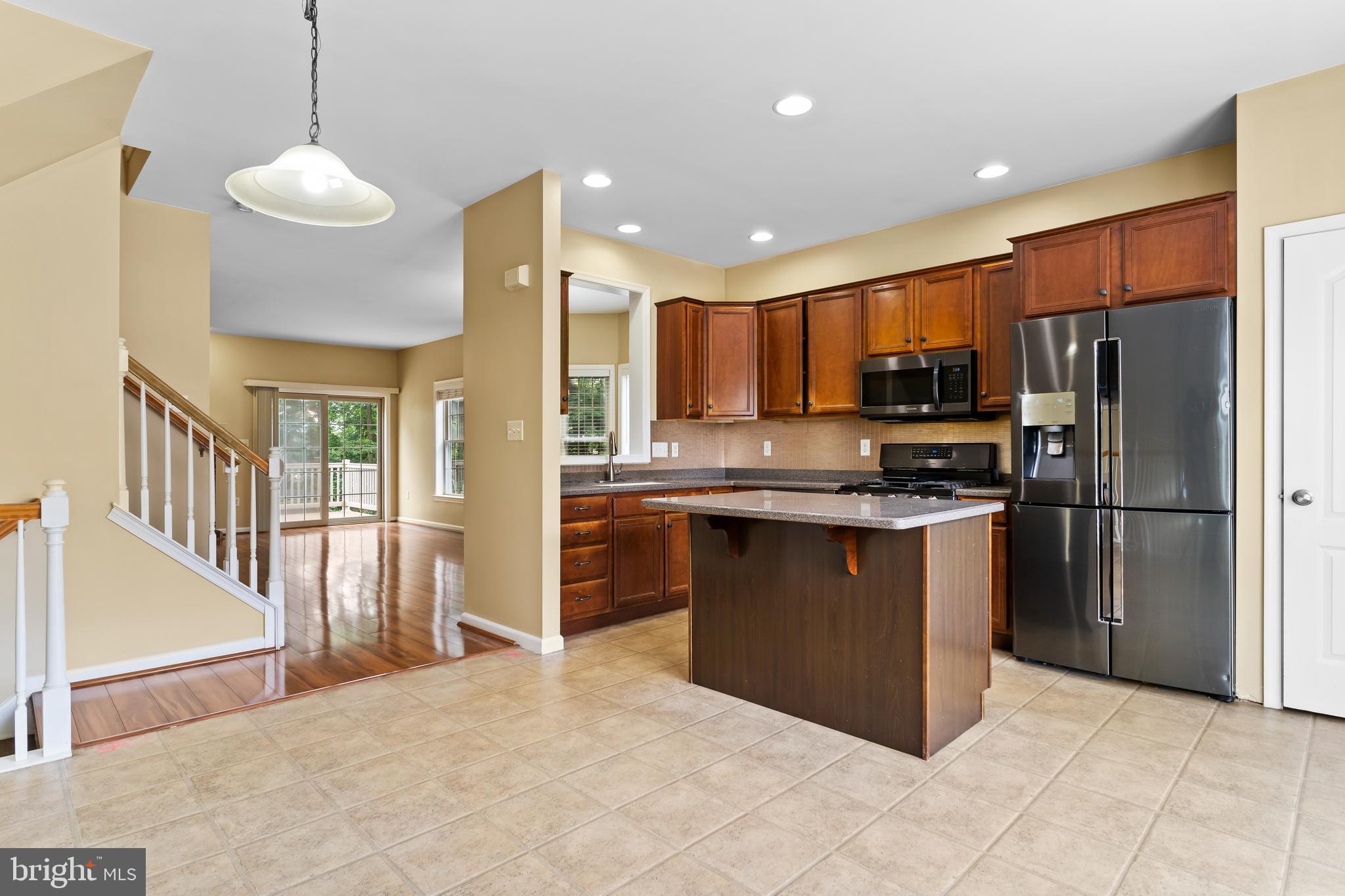 6304 CREEKBEND DRIVE