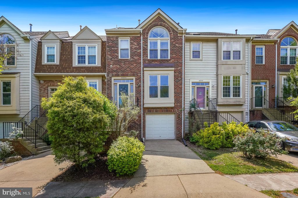 Photo of 46934 Trumpet Circle, STERLING, VA 20164 (MLS # VALO2118560)