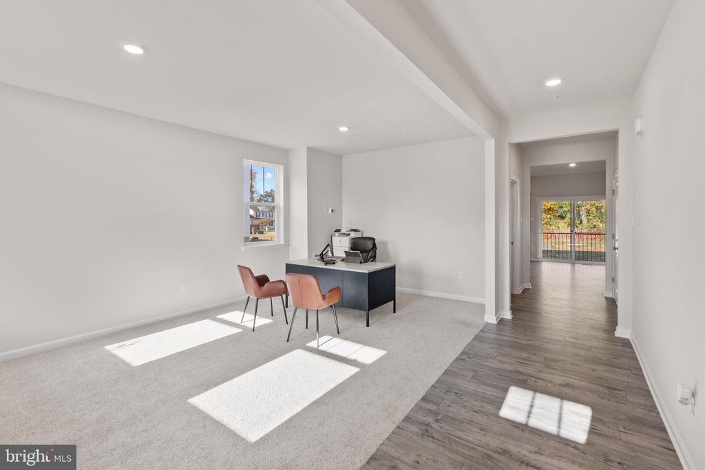 Photo of 3705 Devonann Lane, EDGEWATER, MD 21037 (MLS # MDAA2136082)