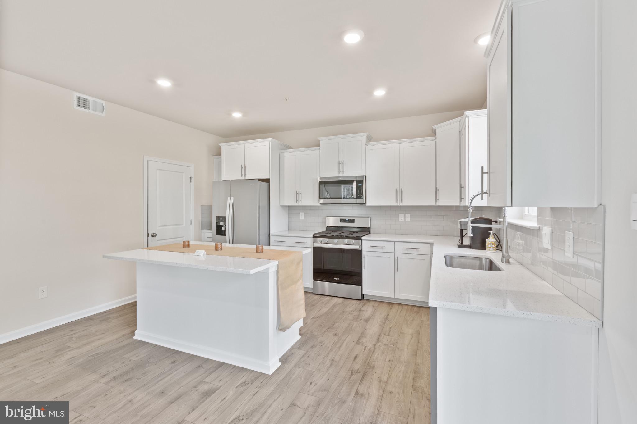 MEADOWS AT AUSTIN CREST - Residential