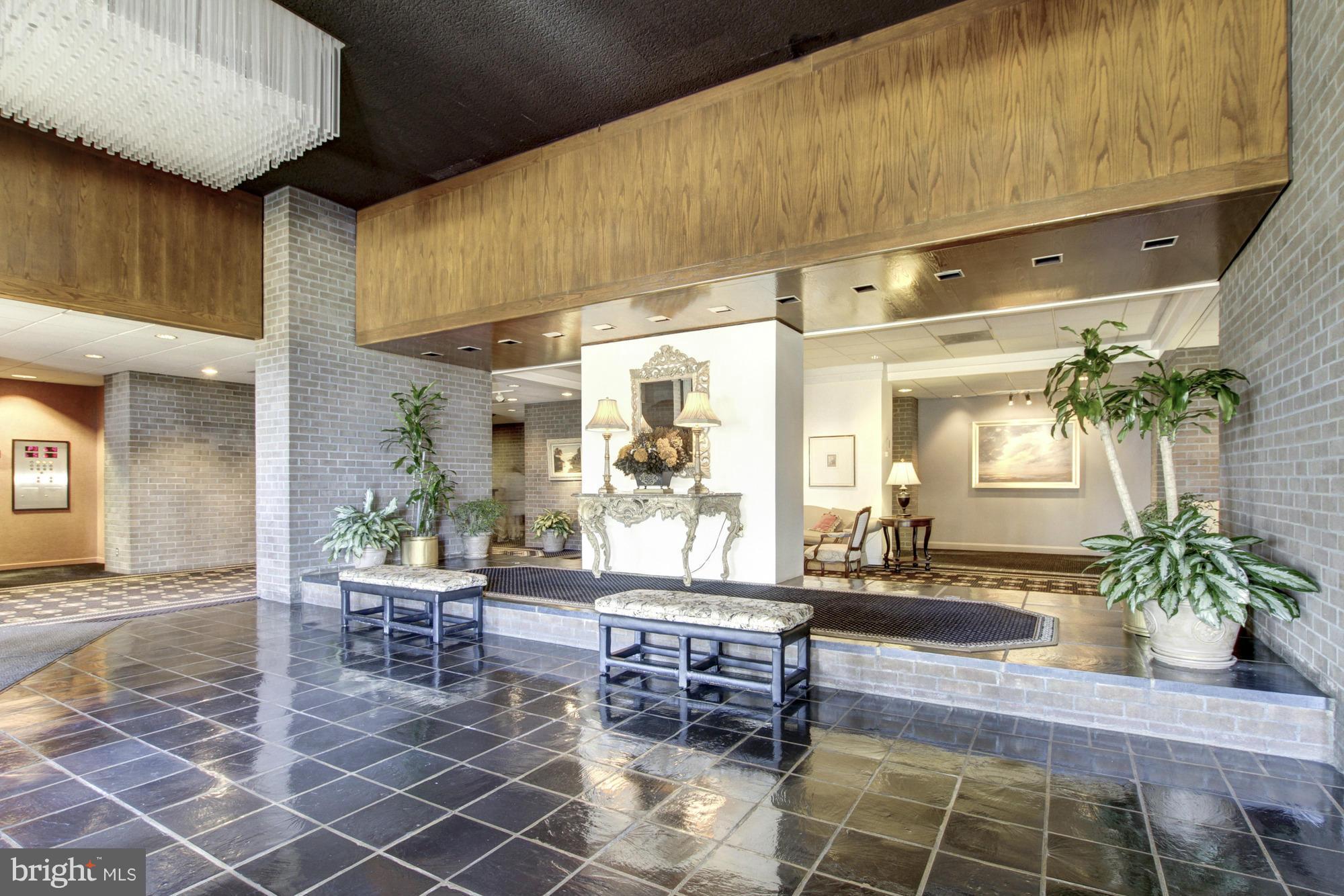 REGENCY AT MCLEAN - Residential