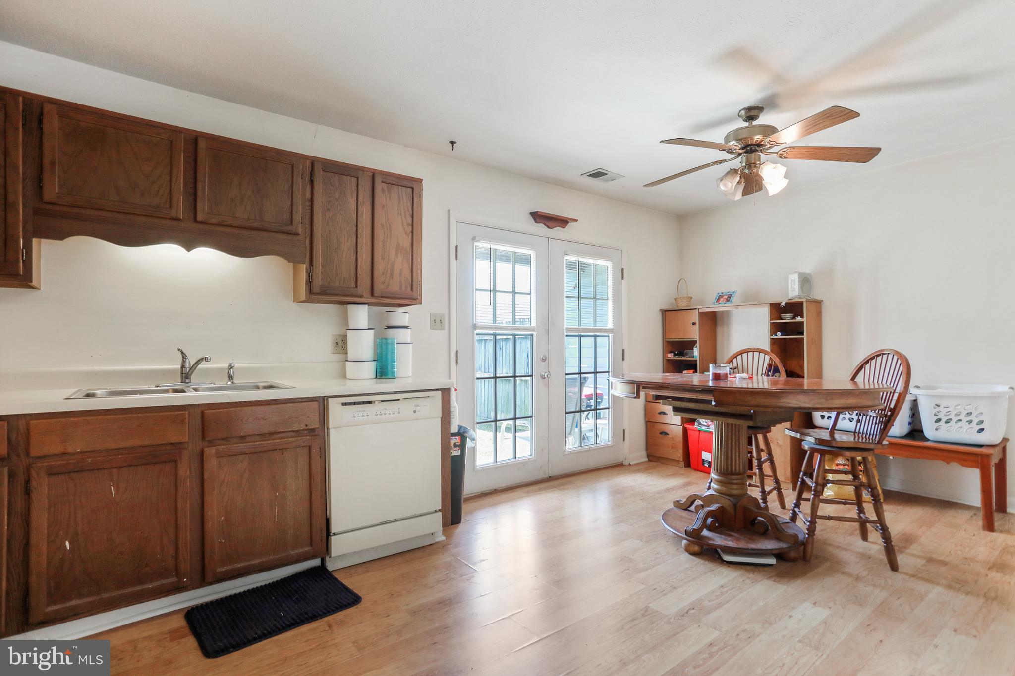 LAKEVIEW HEIGHTS - Residential