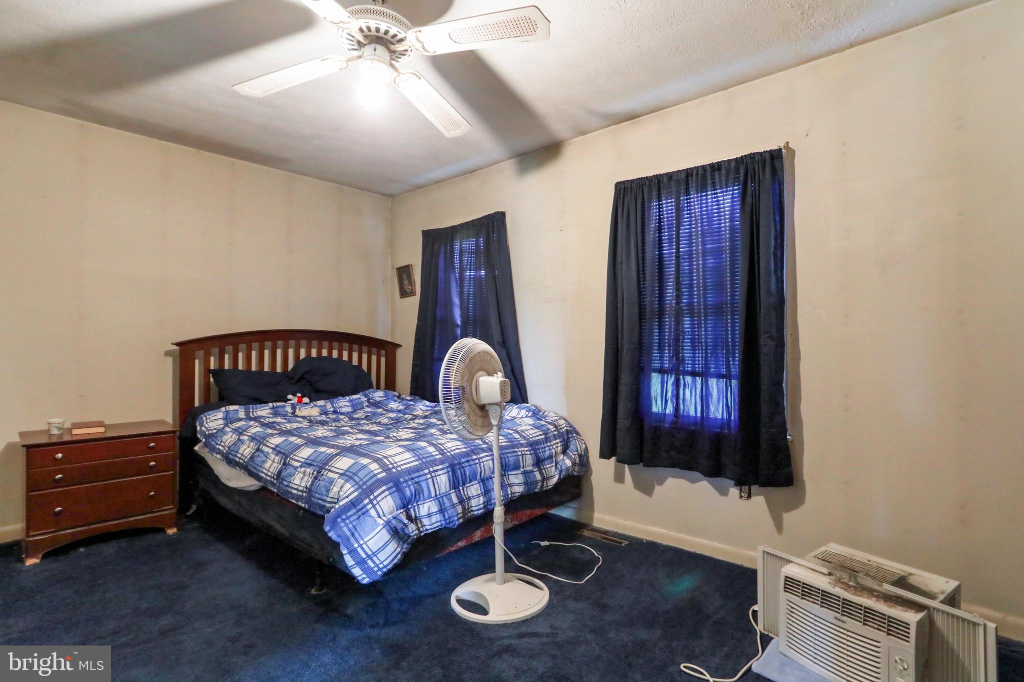 LAKEVIEW HEIGHTS - Residential