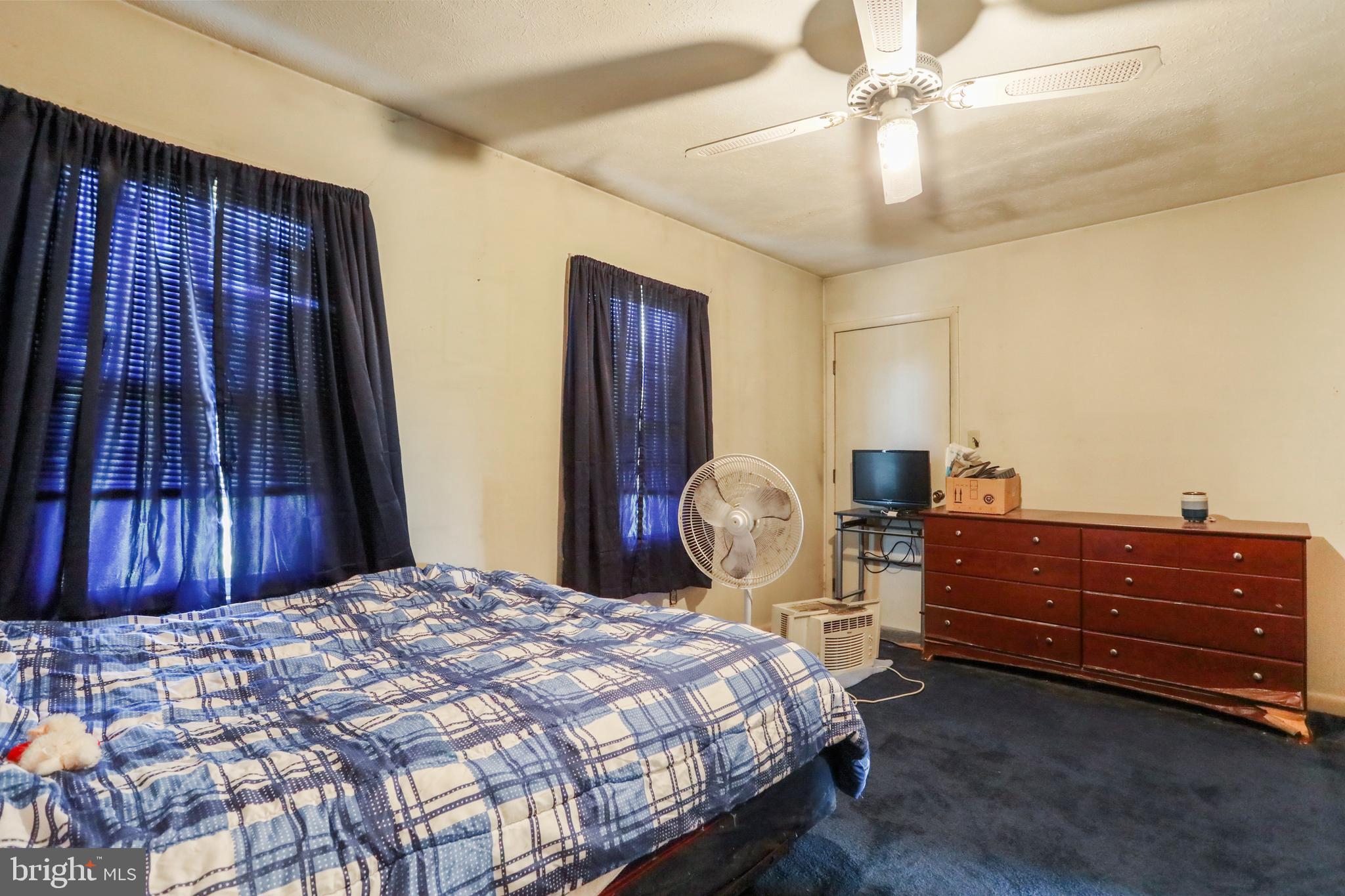 LAKEVIEW HEIGHTS - Residential