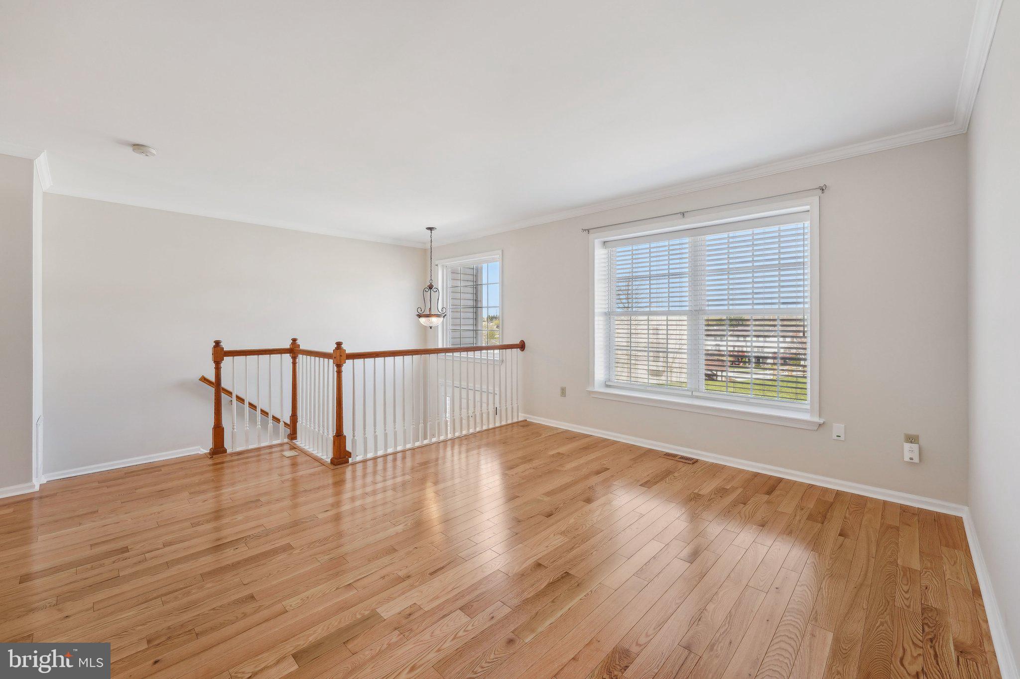 MARKET SQUARE - Residential