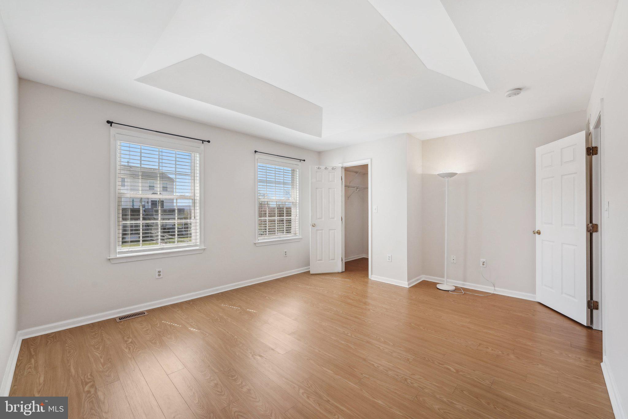 MARKET SQUARE - Residential