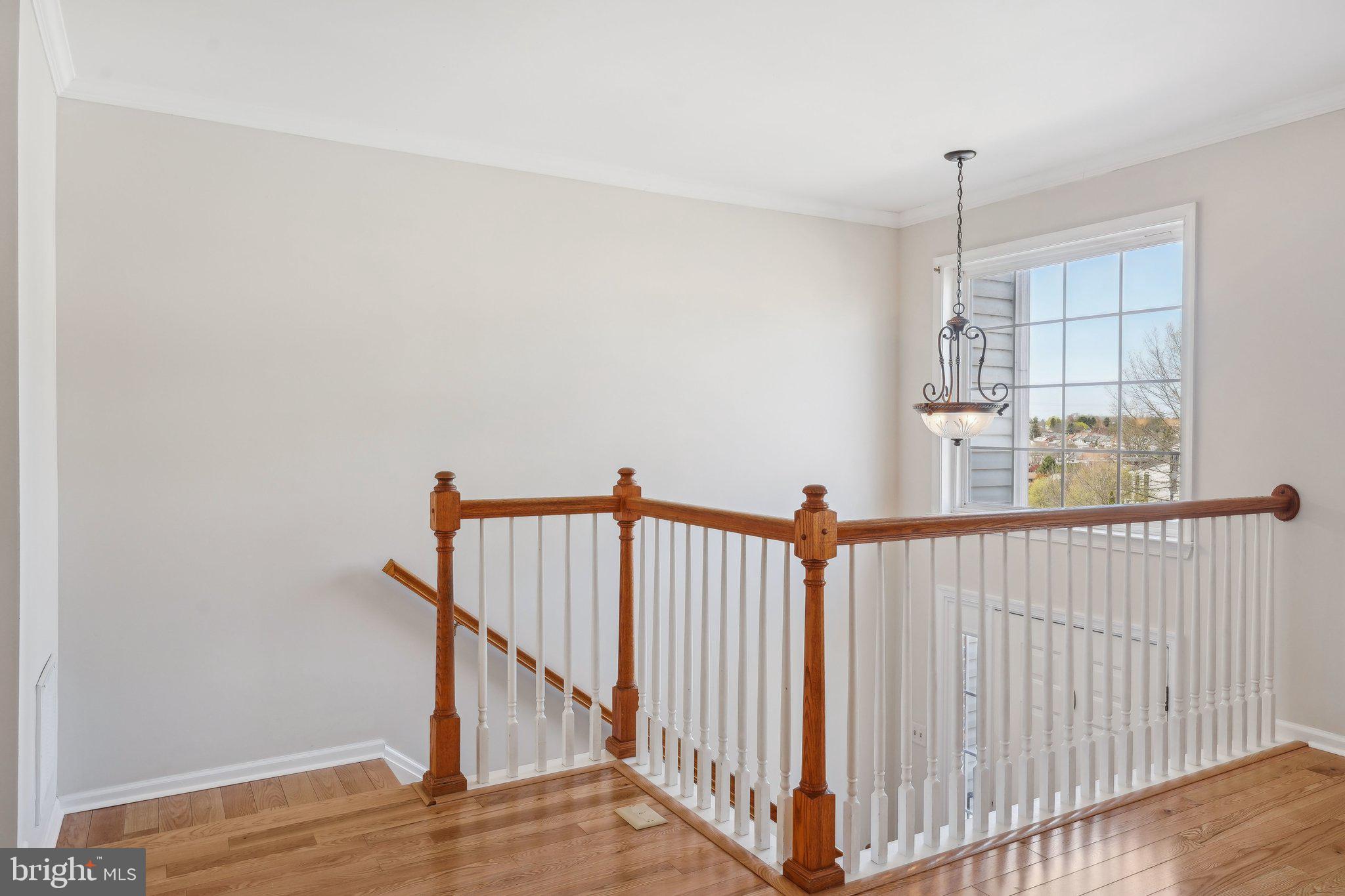 MARKET SQUARE - Residential