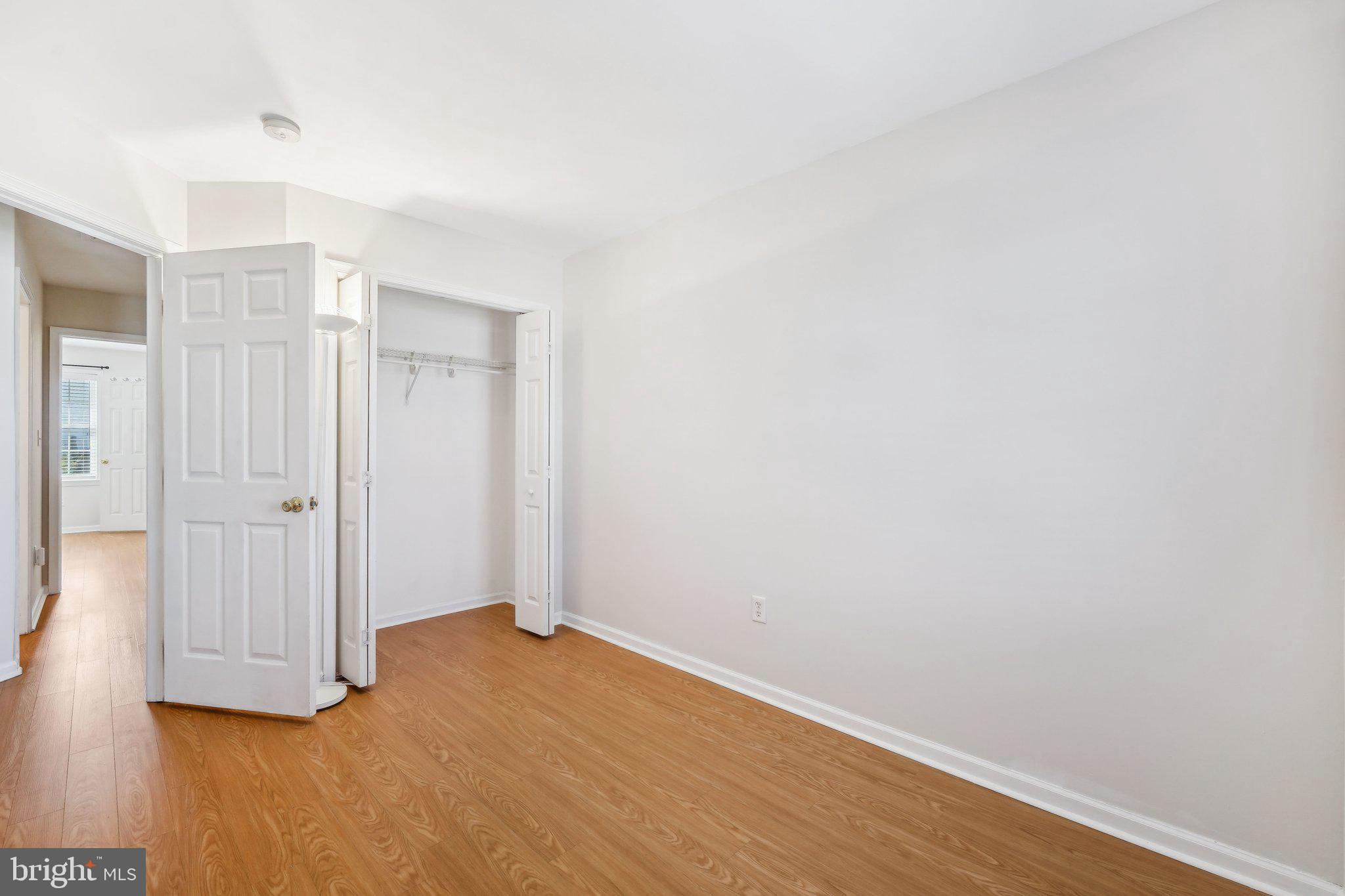 MARKET SQUARE - Residential