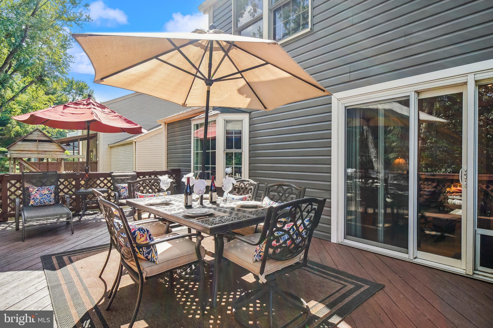 MILL CREEK TOWNE - Residential