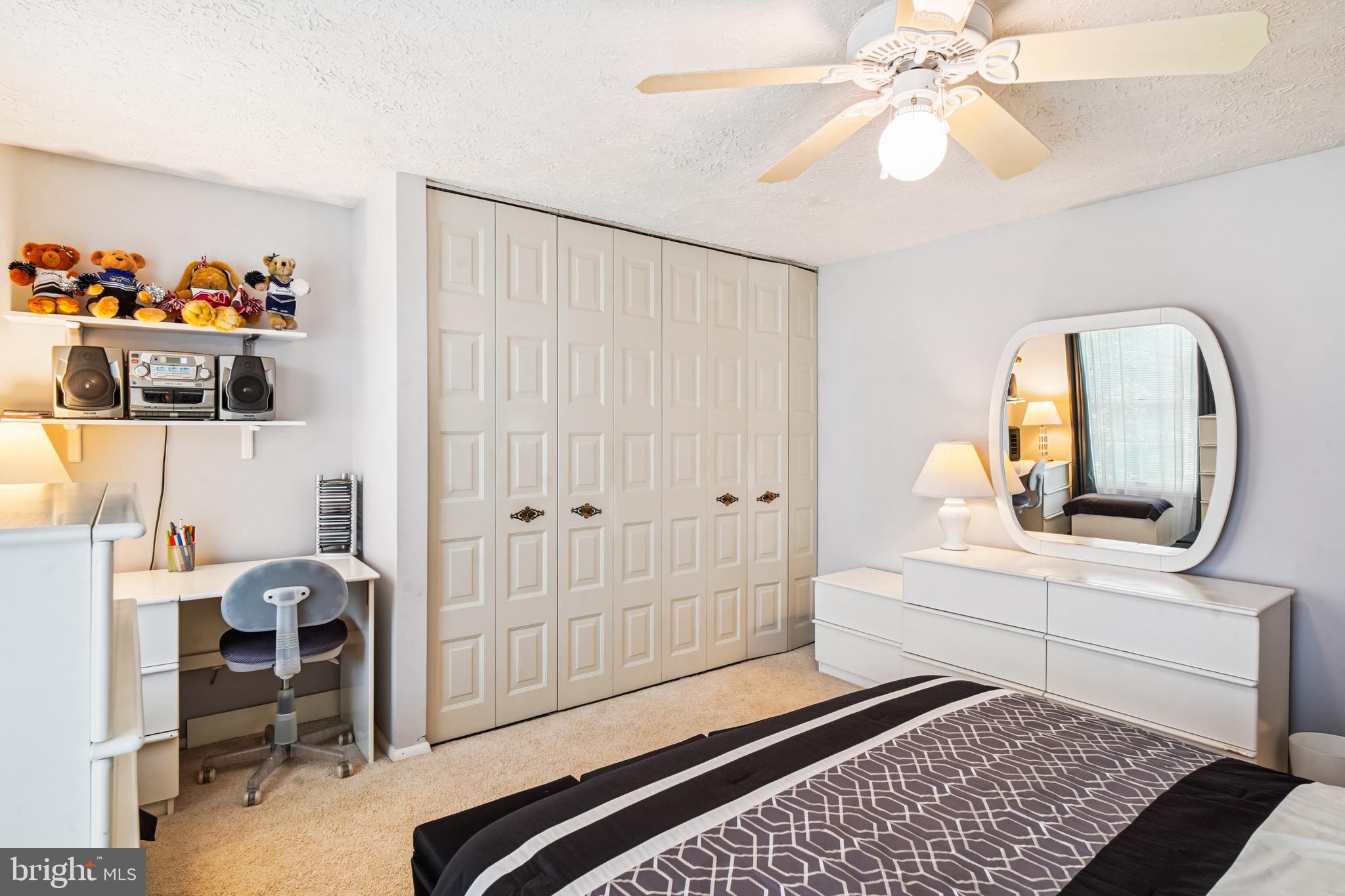 MILL CREEK TOWNE - Residential