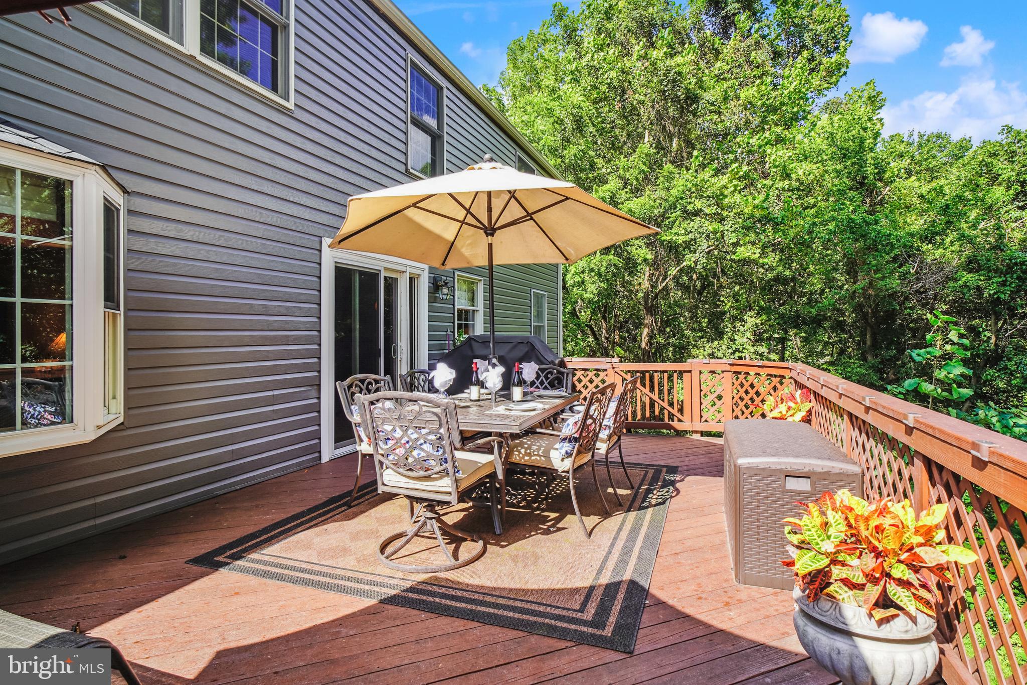 MILL CREEK TOWNE - Residential