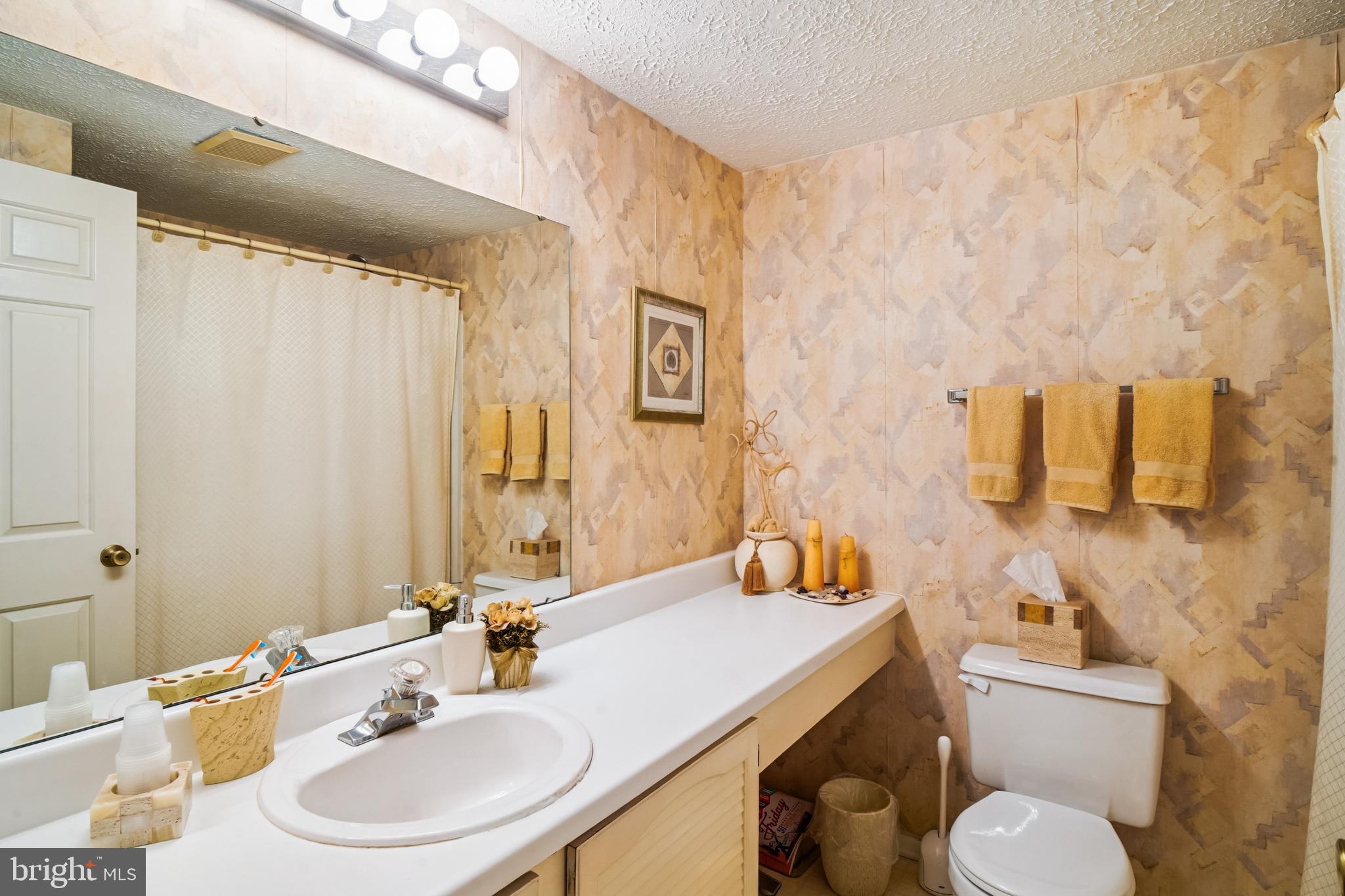 MILL CREEK TOWNE - Residential