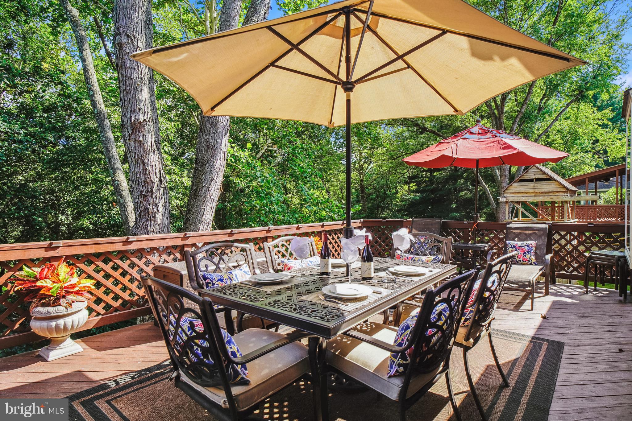 MILL CREEK TOWNE - Residential