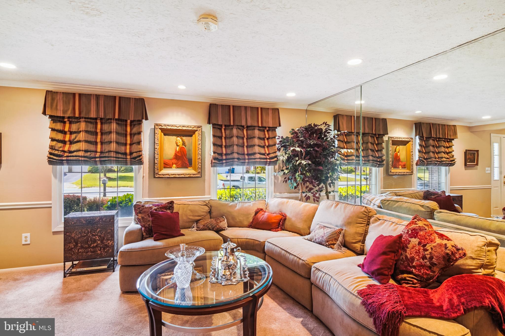 MILL CREEK TOWNE - Residential