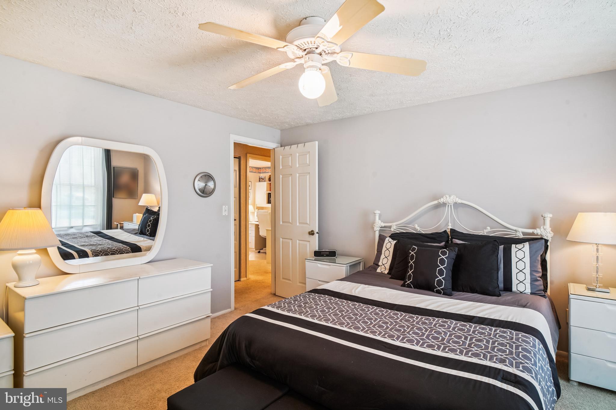 MILL CREEK TOWNE - Residential