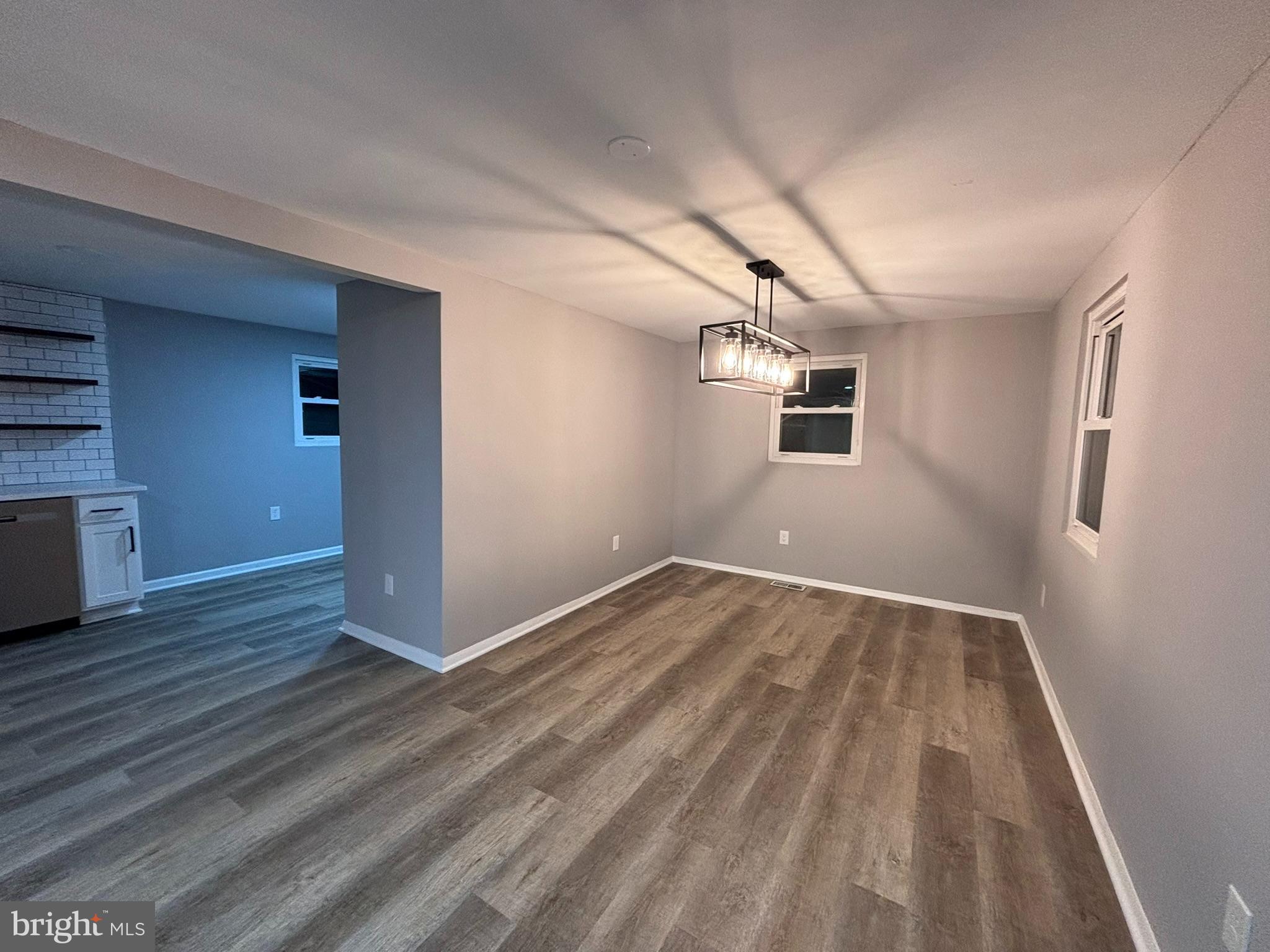 CHARLOTTE HALL - Residential