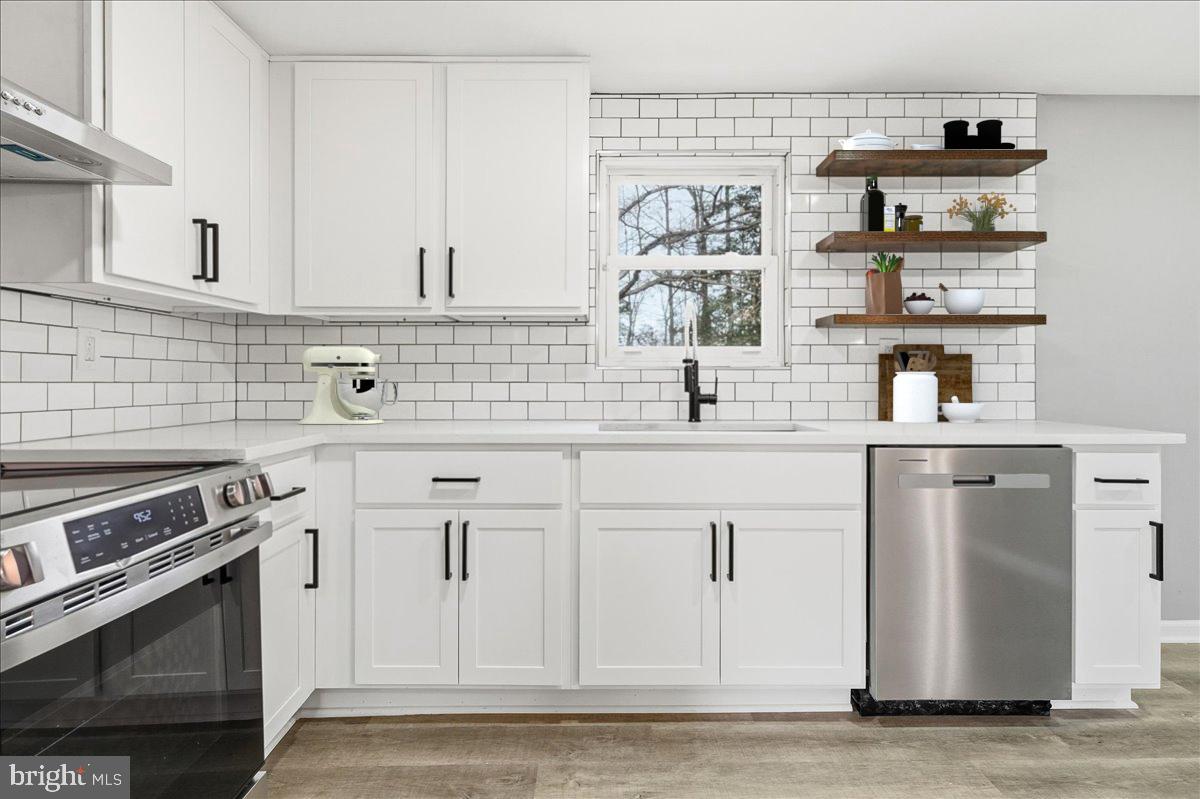 CHARLOTTE HALL - Residential