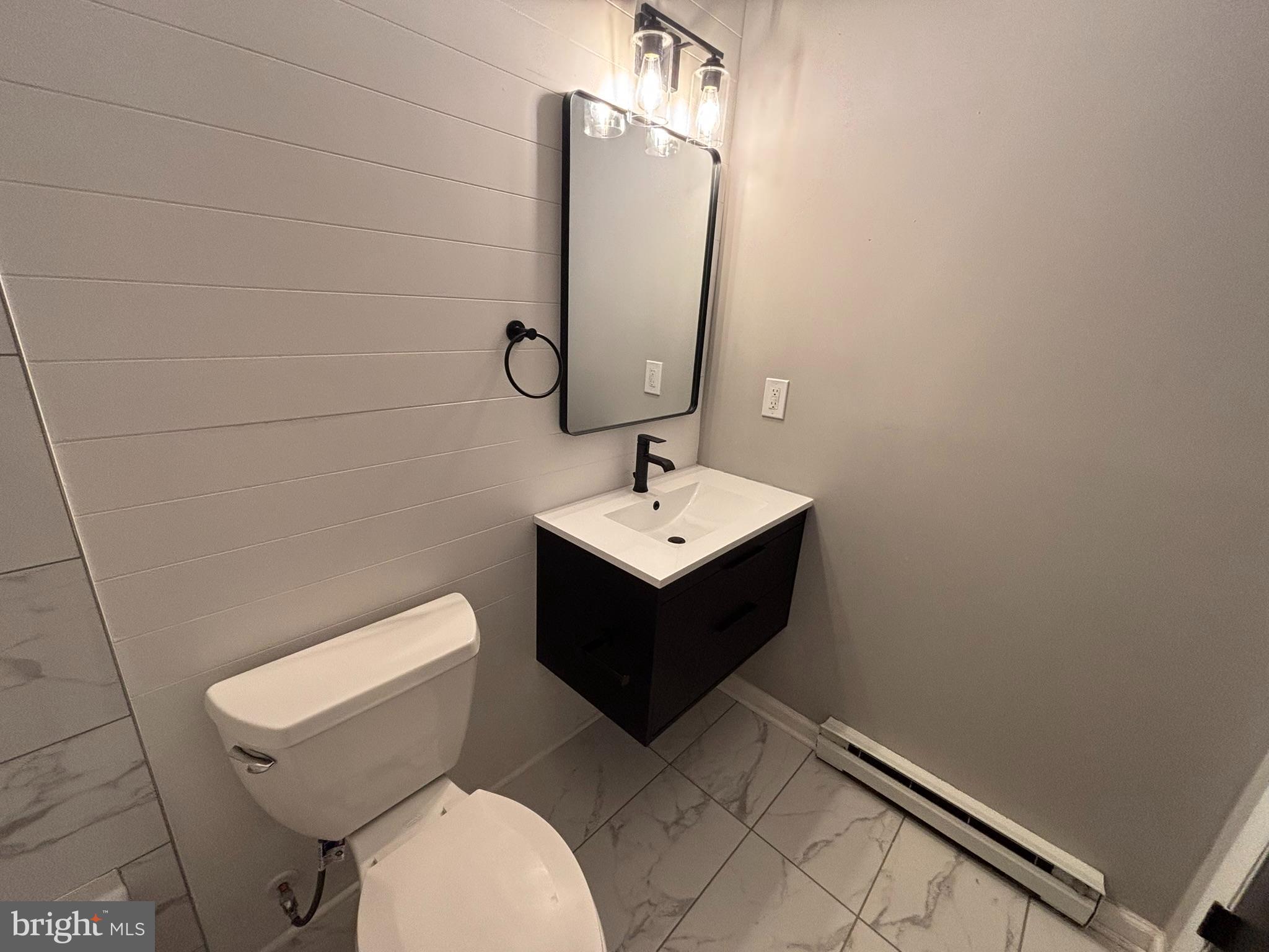 CHARLOTTE HALL - Residential